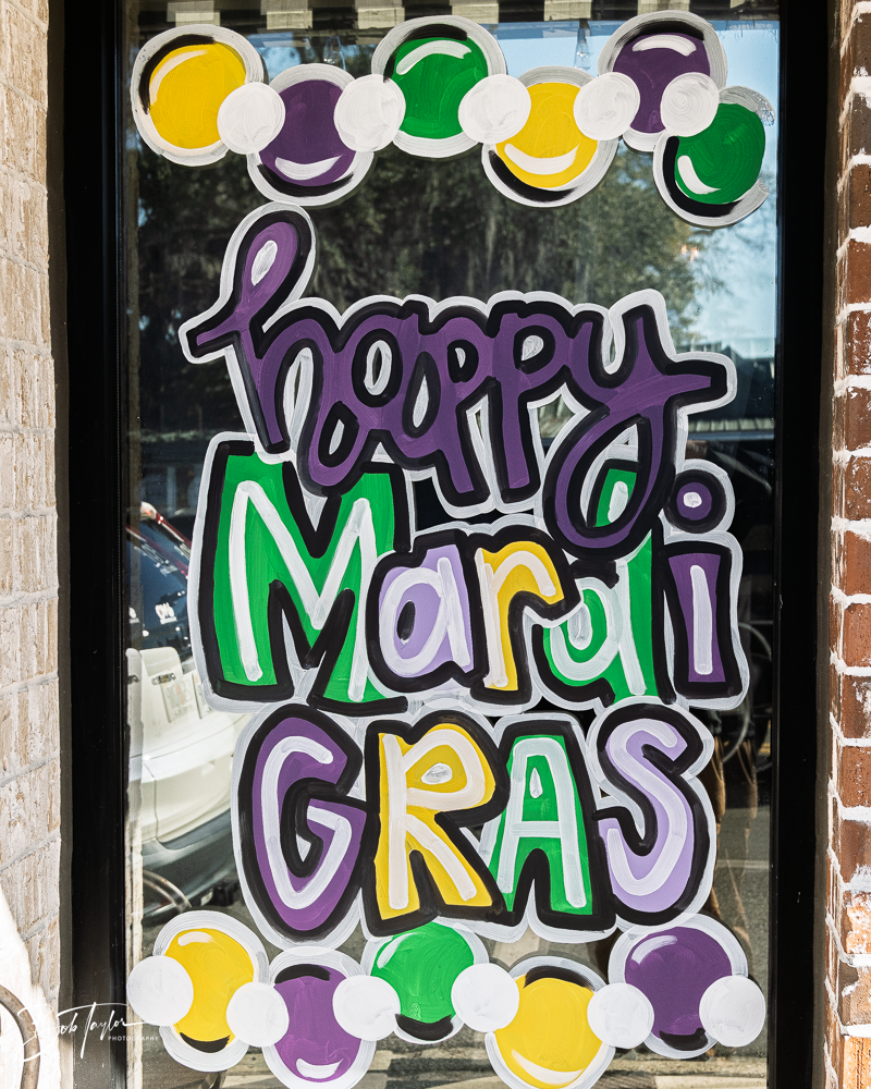 20260115-Mardi Gras Windows -79.png