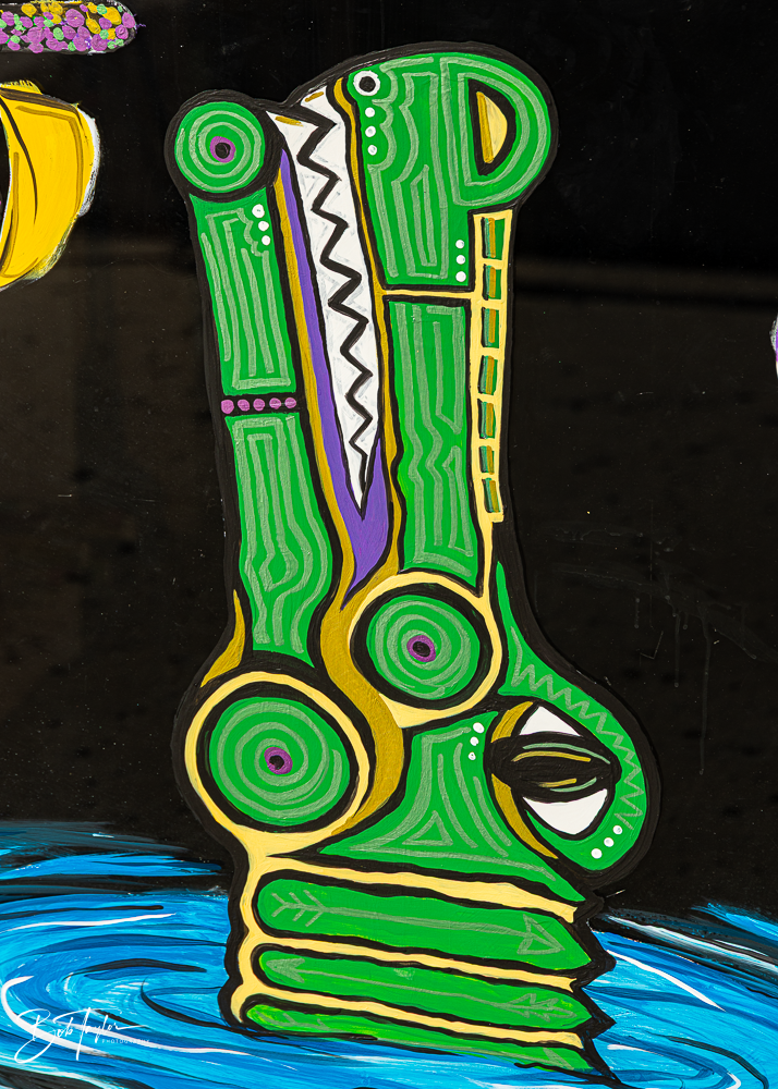 20260115-Mardi Gras Windows -64.png