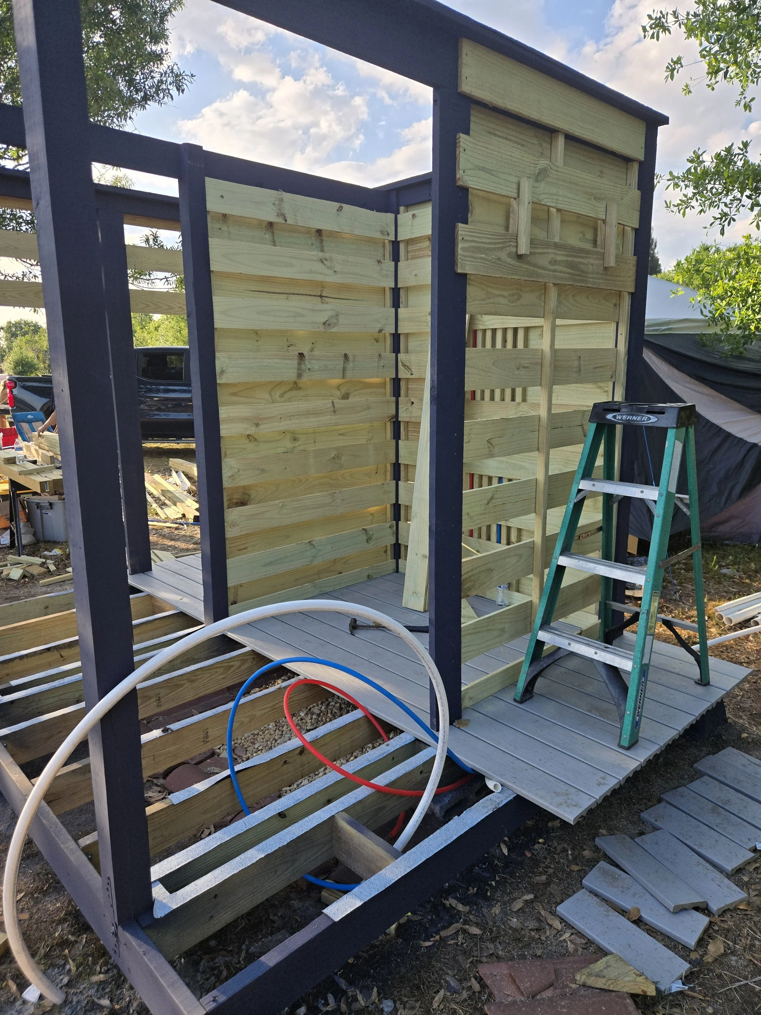 Add privacy wall at Water heater wall