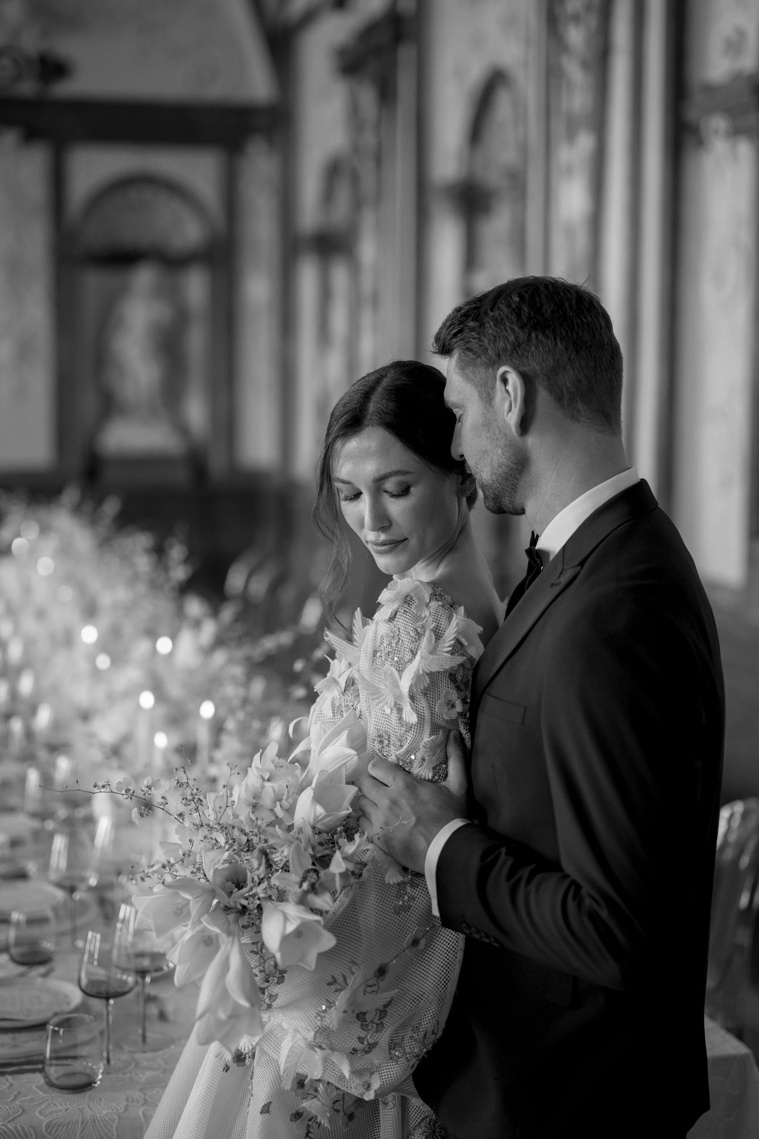 Verliebtes Hochzeitspaar nach einer freien Trauung von Patricia Wagner in Wien - Österreich - Europa