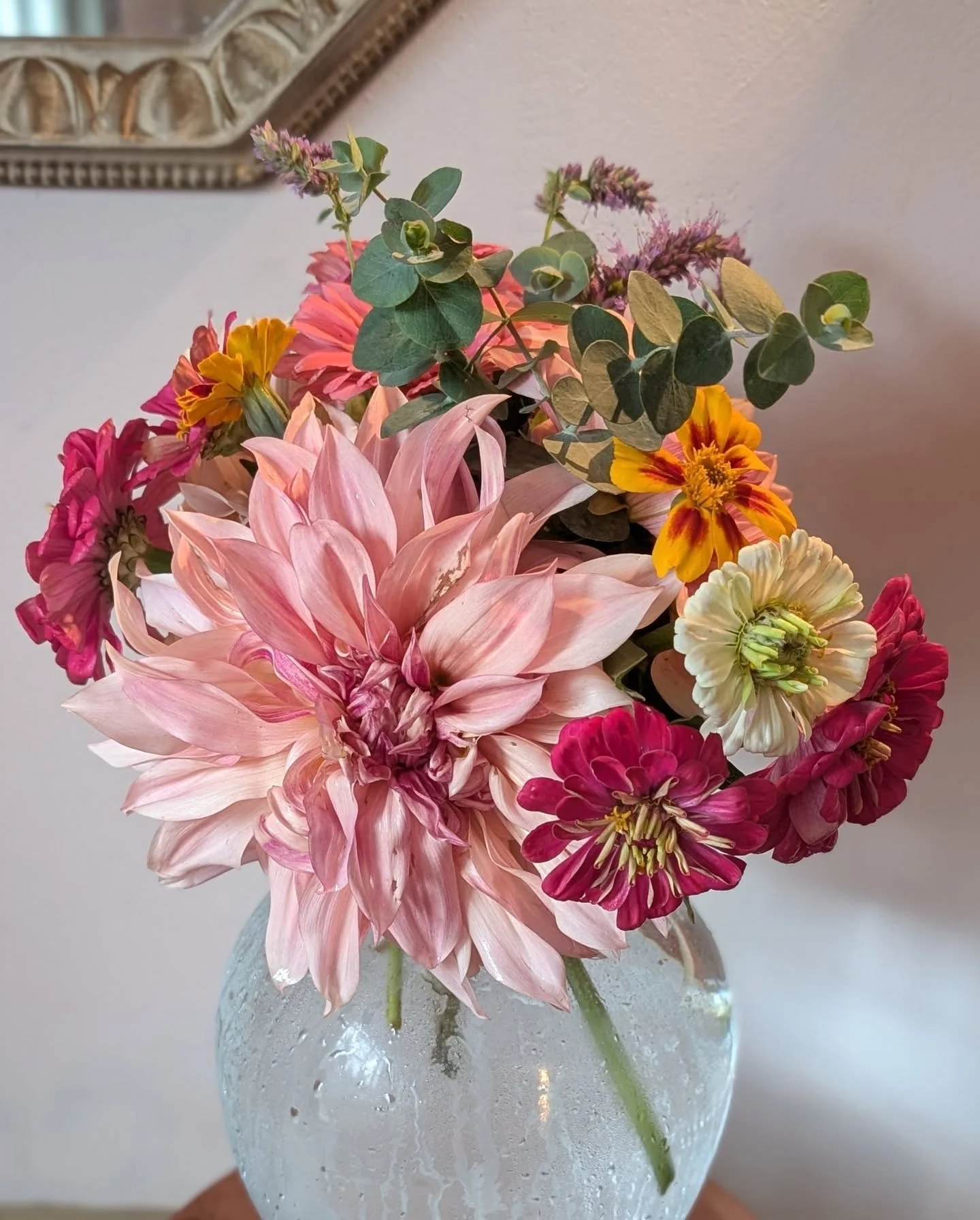 Cafe au lait front and center!