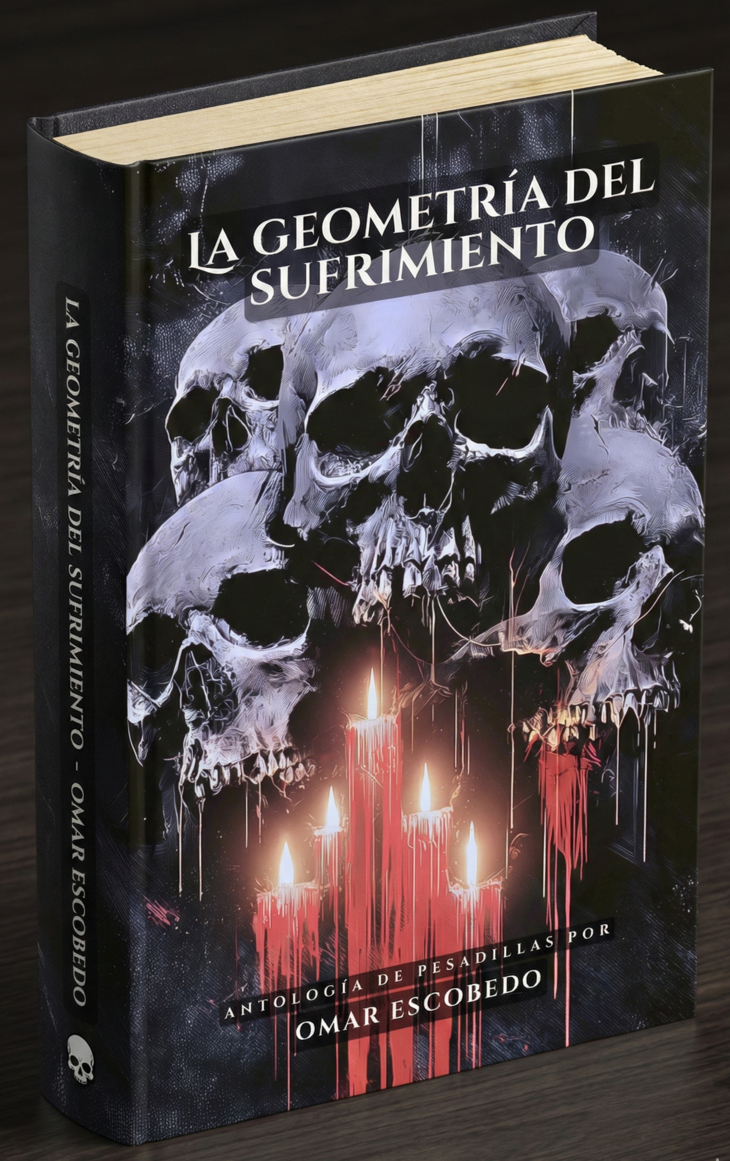 Portada del libro titulado 'La geometría del sufrimiento' con ilustraciones de calaveras y cinco velas encendidas de color rojo y blanco, con gotas de cera derritiéndose.