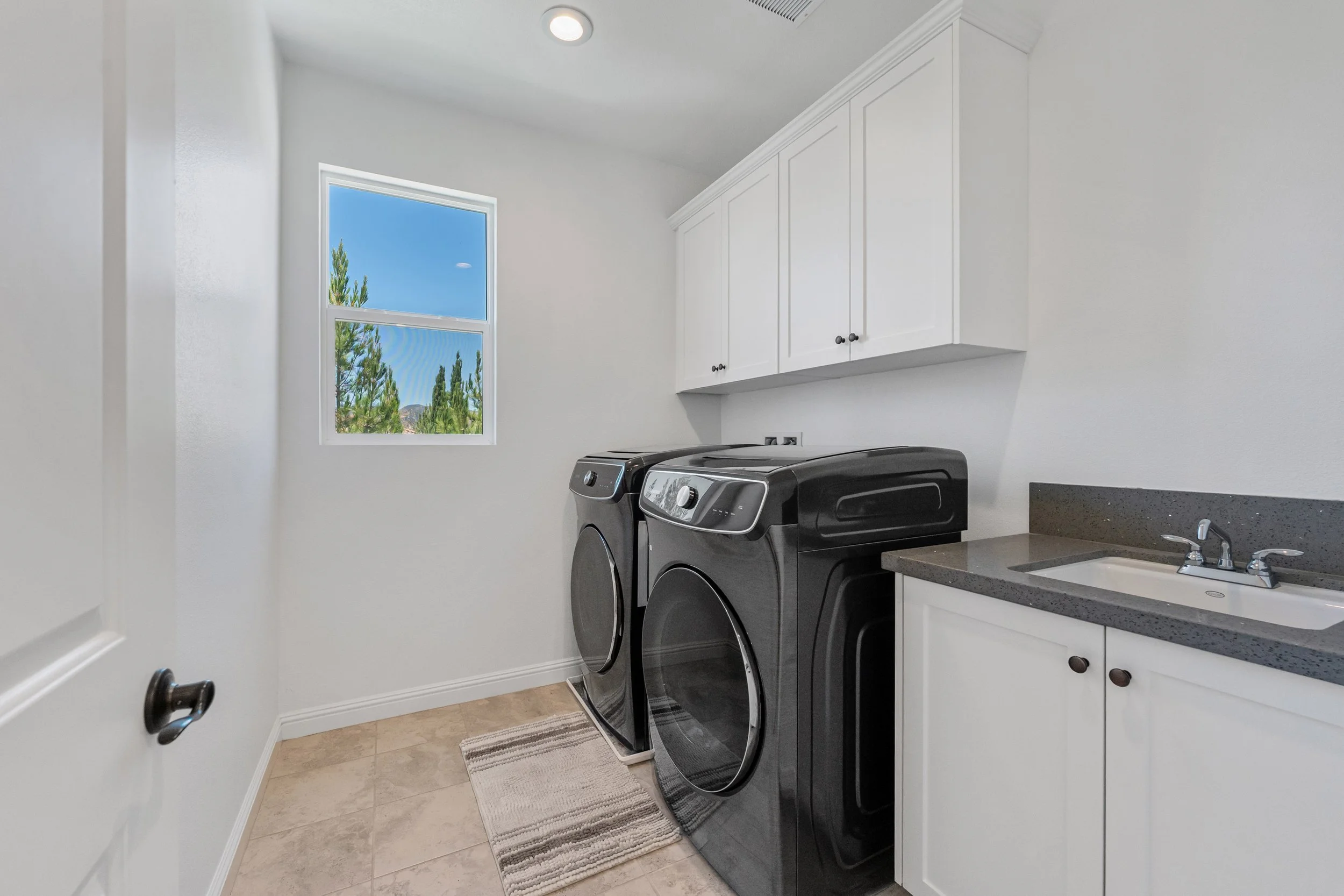 20705-Butternut-Circle-Laundry Room.jpg