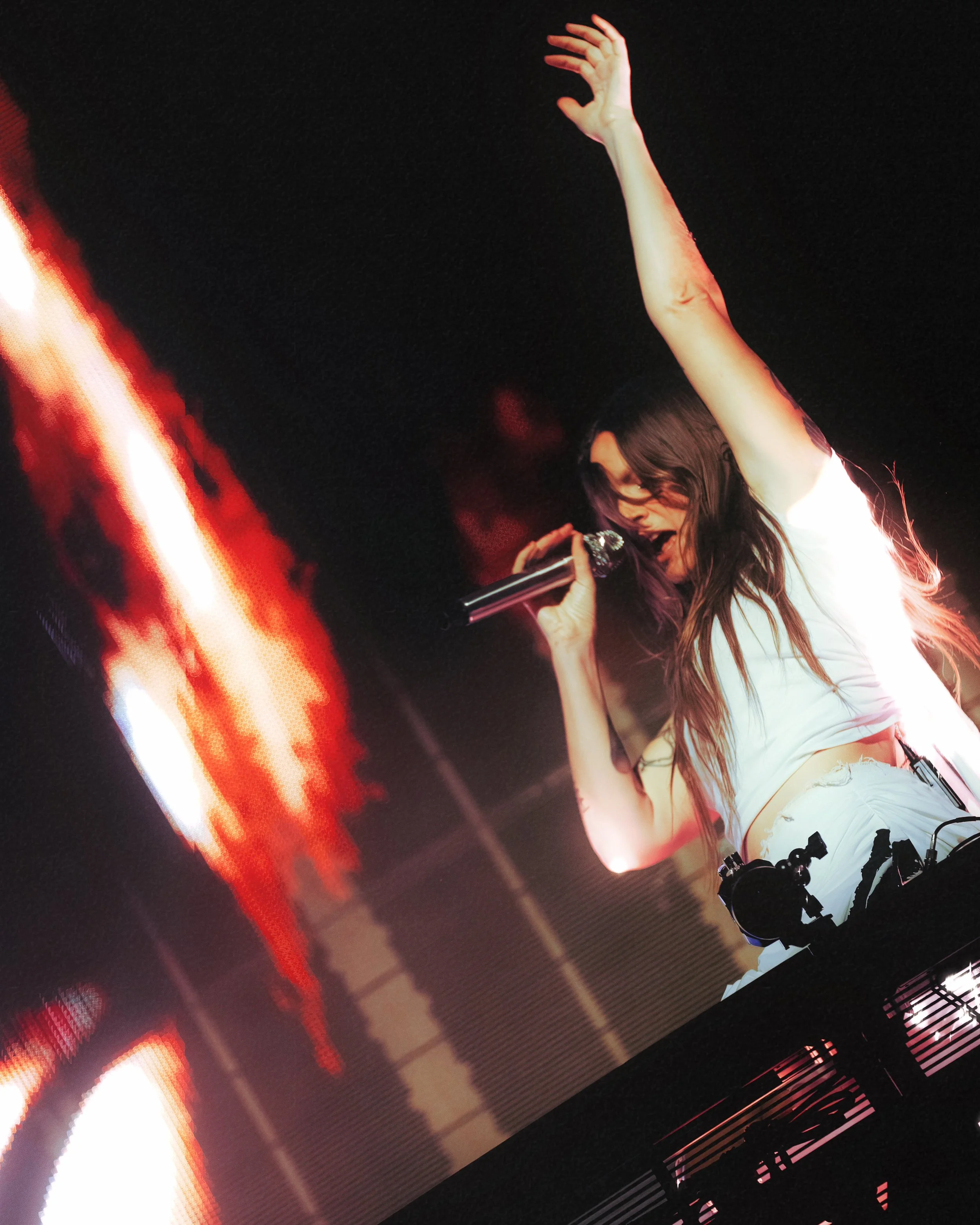 tove lo37.jpeg