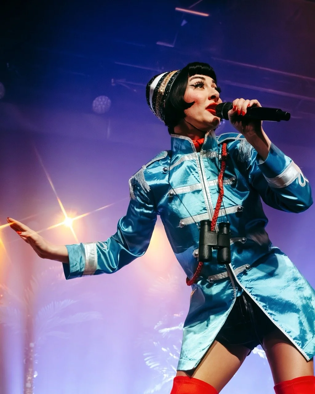 qveen herby phnx6.jpeg