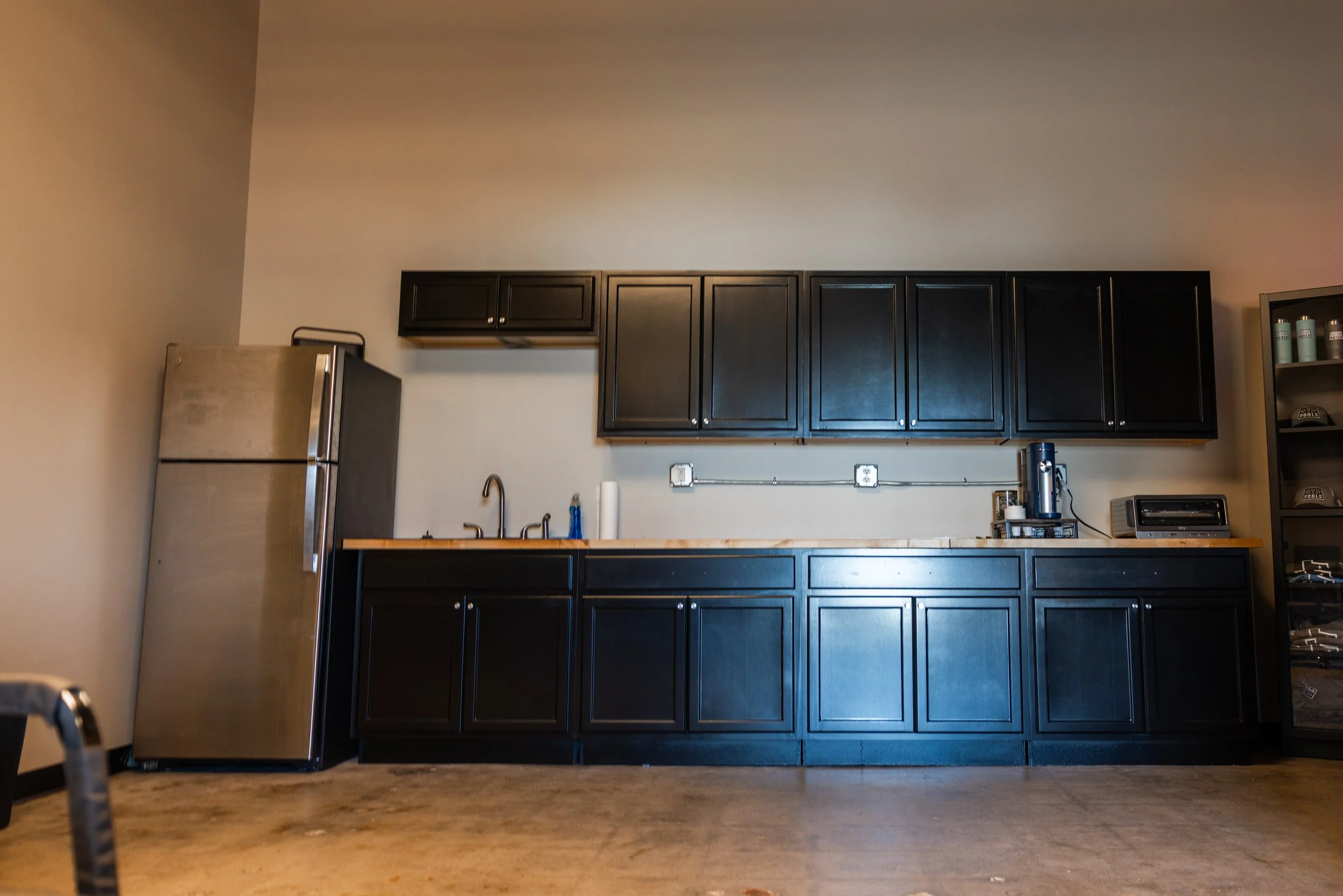 kitchen (1 of 1).jpg