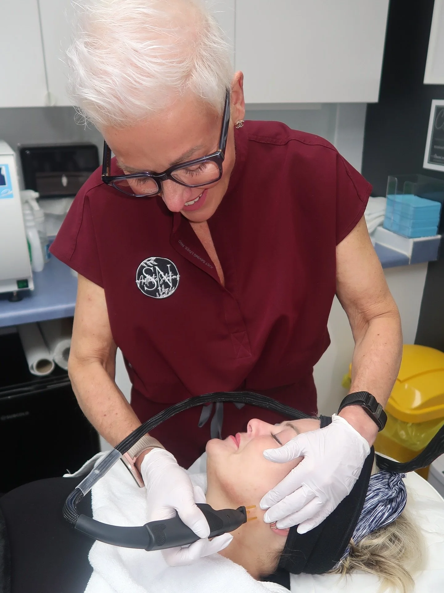 Content day magic with Sue, SN Aesthetic Solutions!🫶

🤝 strategy
📸 filming 
🤓 education 
❤️&zwj;🔥 confidence

We spent the day capturing powerful, authority-led content that truly reflects Sue&rsquo;s expertise, results, and the premium experien