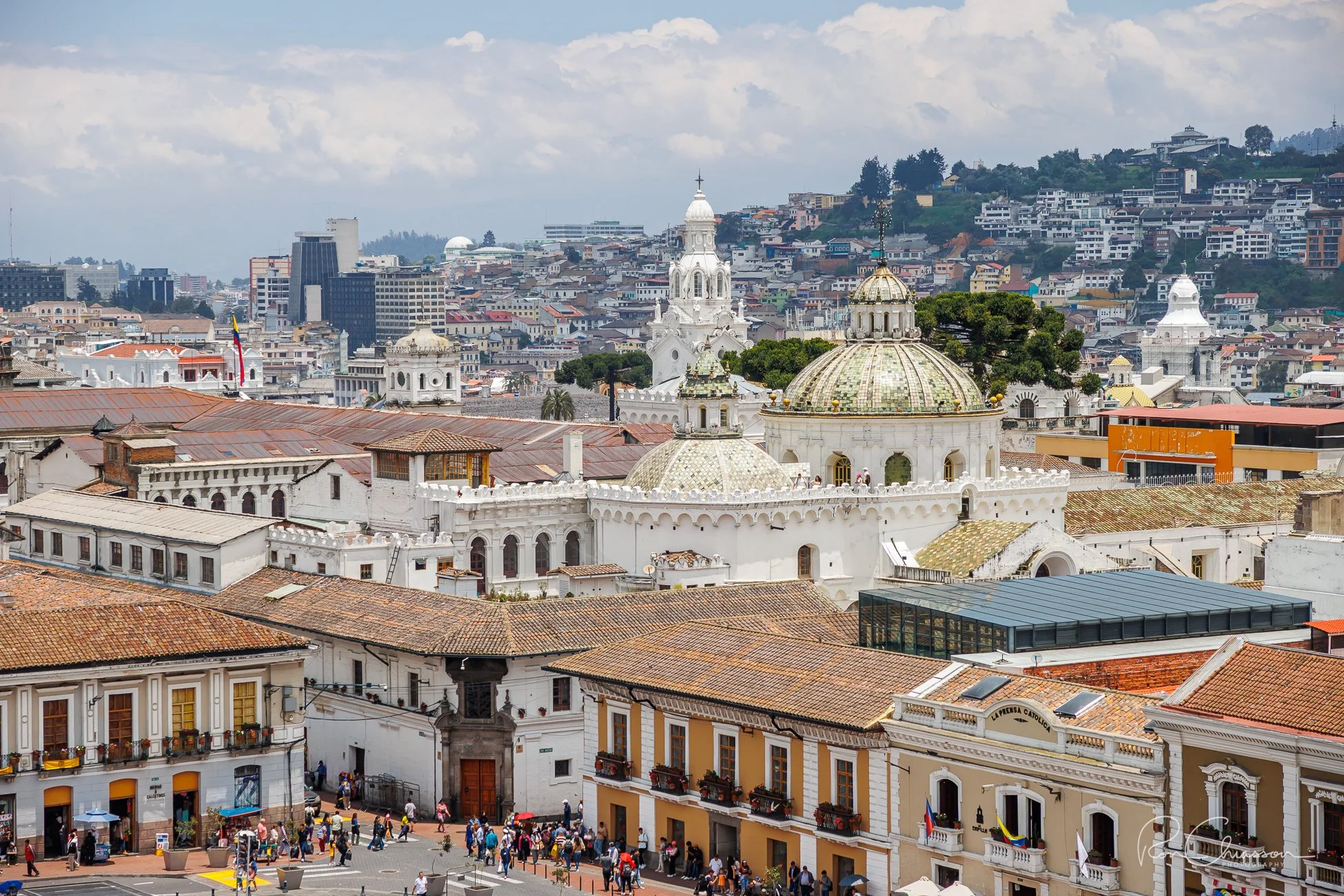 View of the historical center of Quito. A wonderful example of colonial architecture. ©Ron Chiasson Photography @rsonphoto.