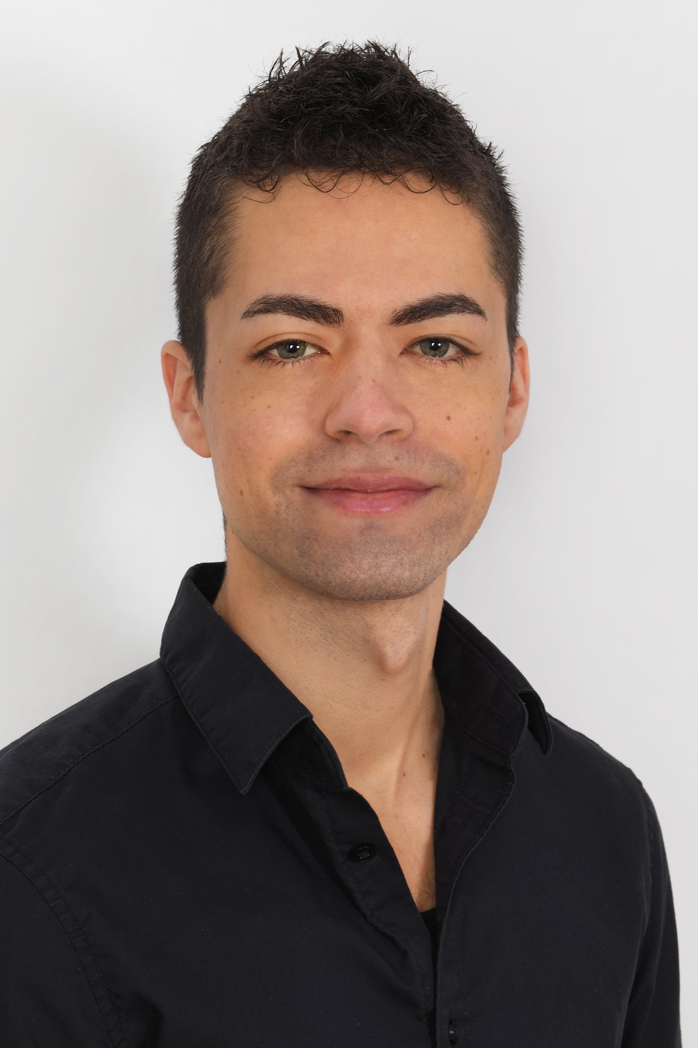 Portraitfoto von Dominik Lardon