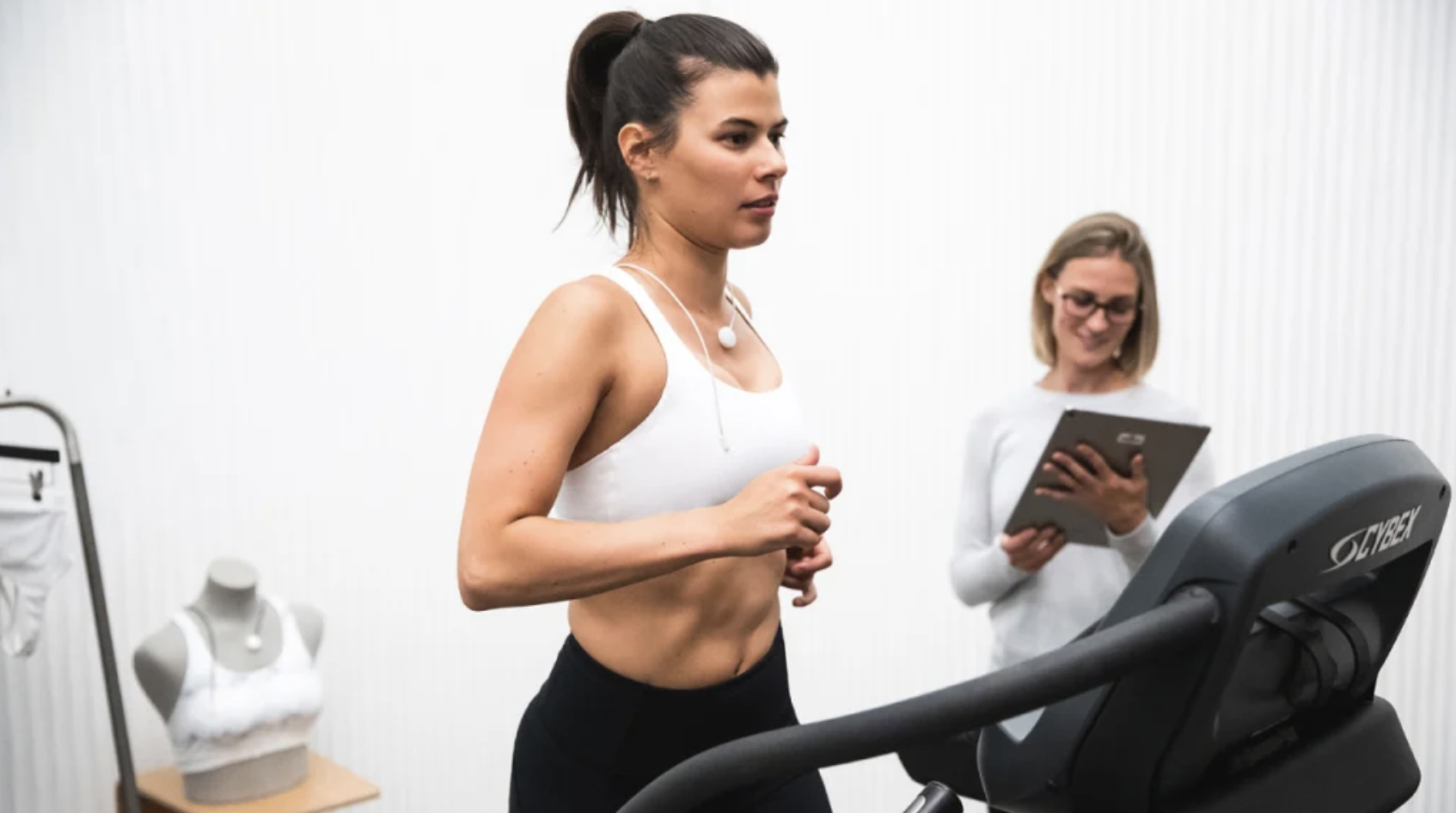 2018 lululemon - ‘your signature movement’ sports bra research & retail experience