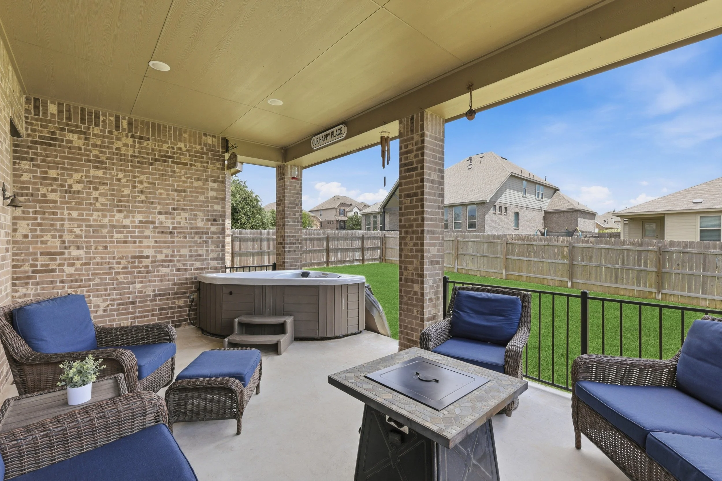 Covered Patio & Hot Tub