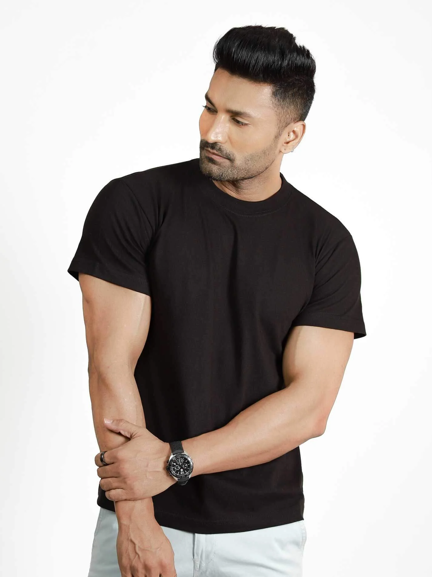 Black-Round-Neck-T-Shirt-1-1.jpg