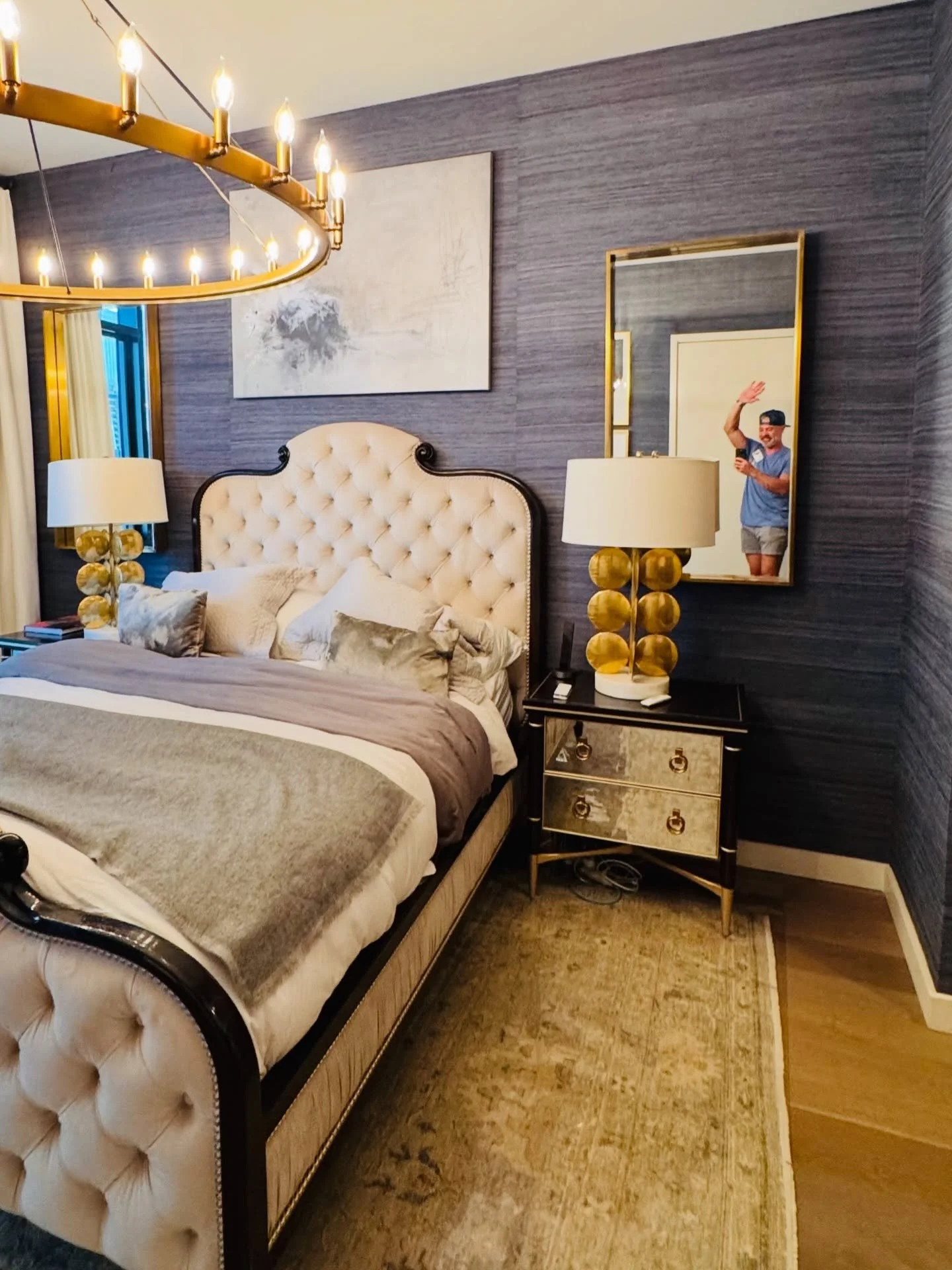 💙 Wrapped in Silky Greatness! ~ A little luxury goes a long way. 💙

Installed 45 yards of @phillipjeffriesltd Amalfi Silk wallpaper in the stunning Imperial Night colorway, transforming the primary bedroom of a residential unit at the beautiful @au