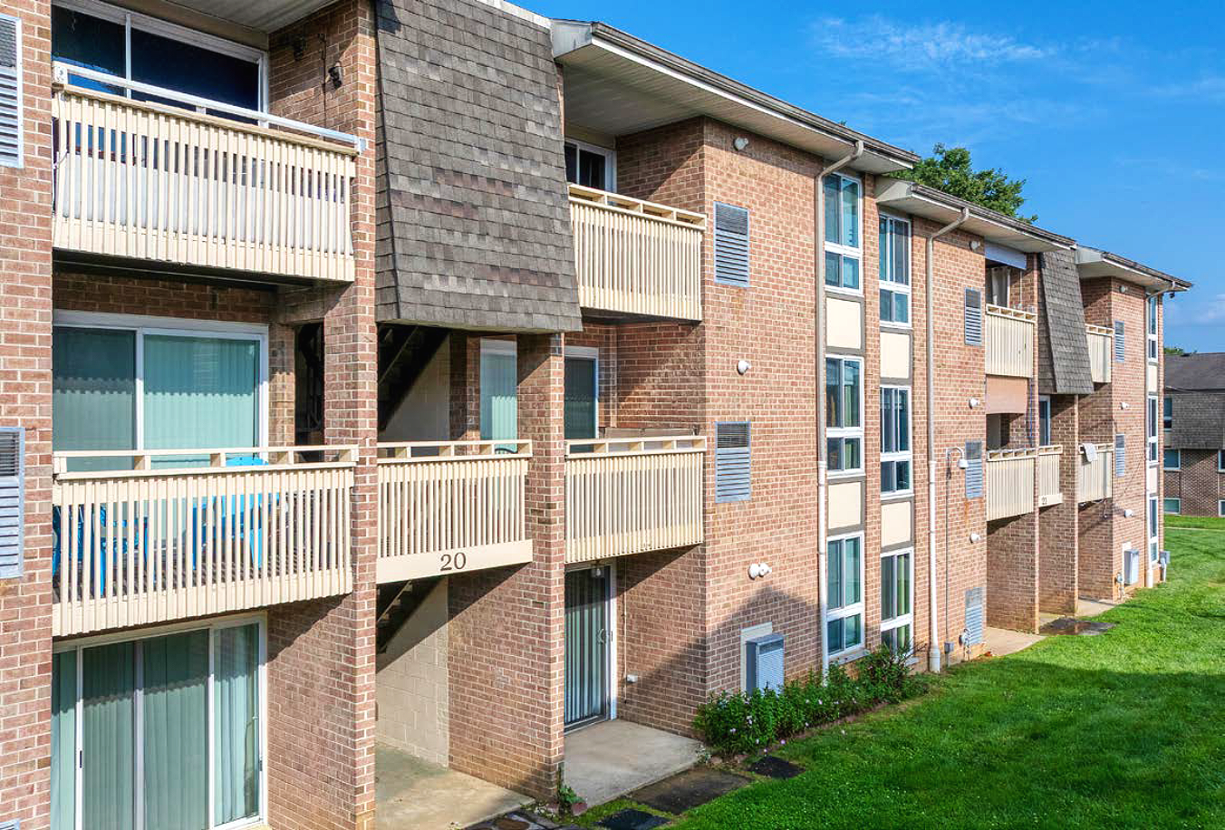 Garden Court Apartments