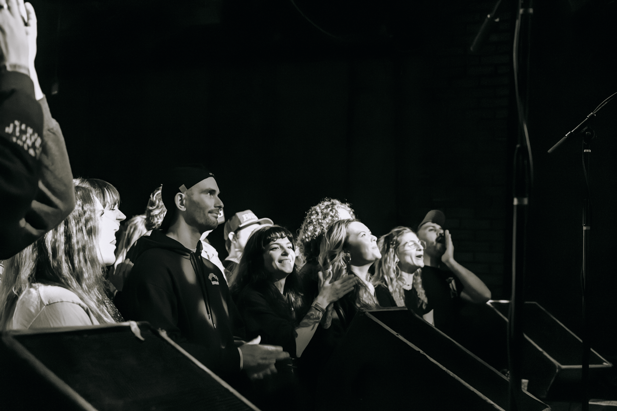 Crowd for Mat Kerekes at the Masquerade