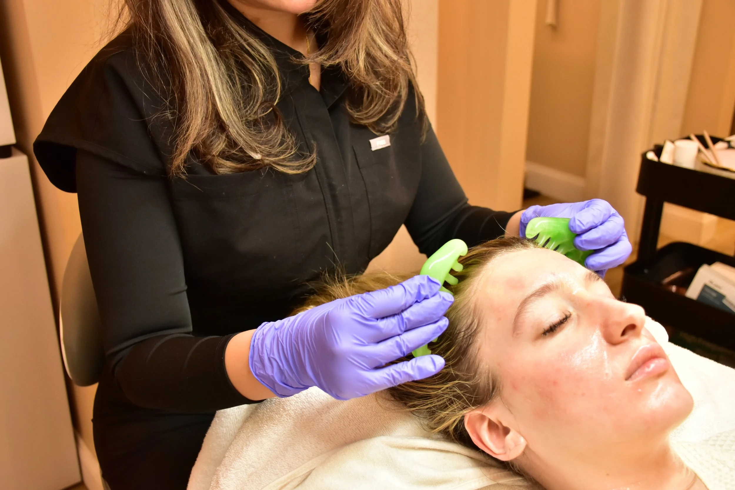 Dry Scalp SOS Treatment