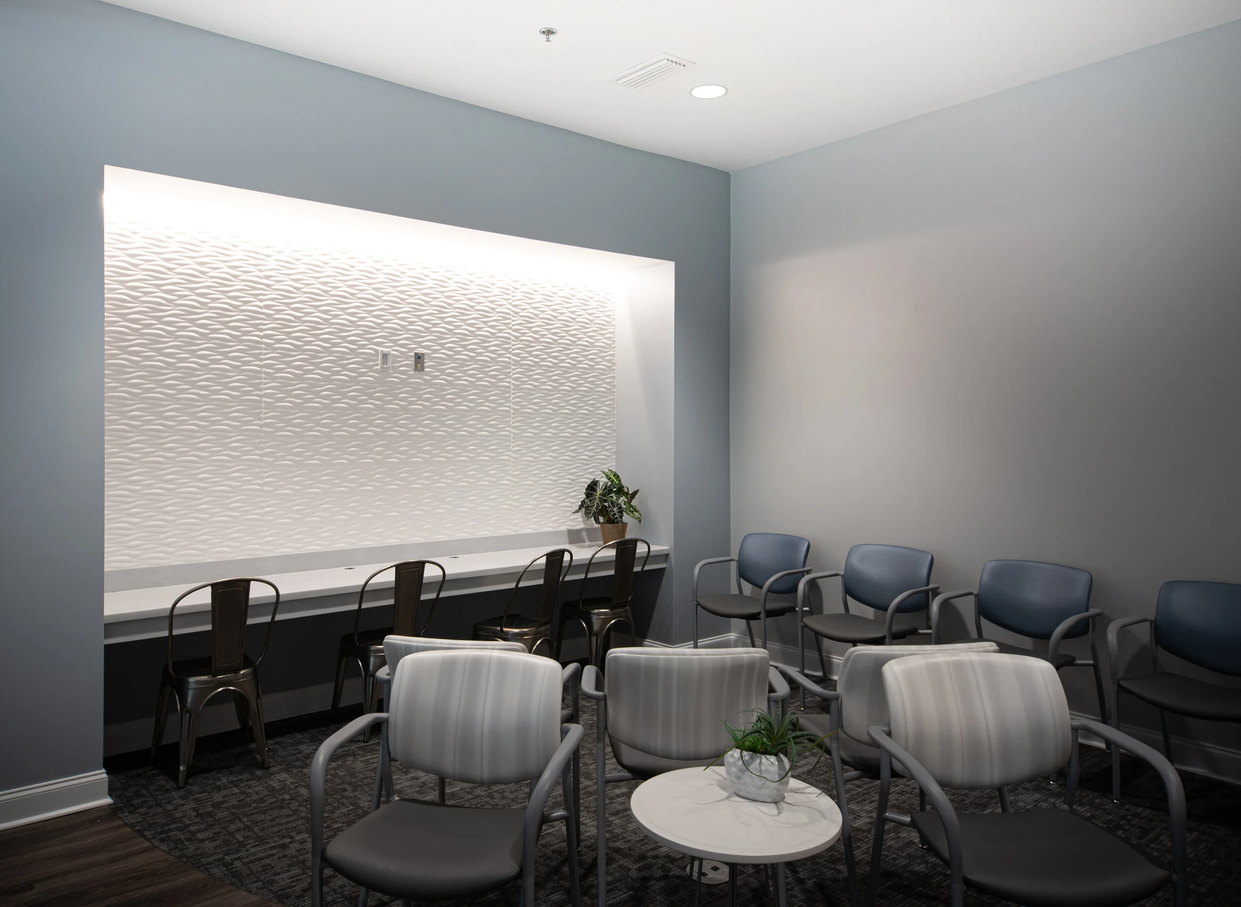 Lobby seating of East Alabama Asthma and Allergy building