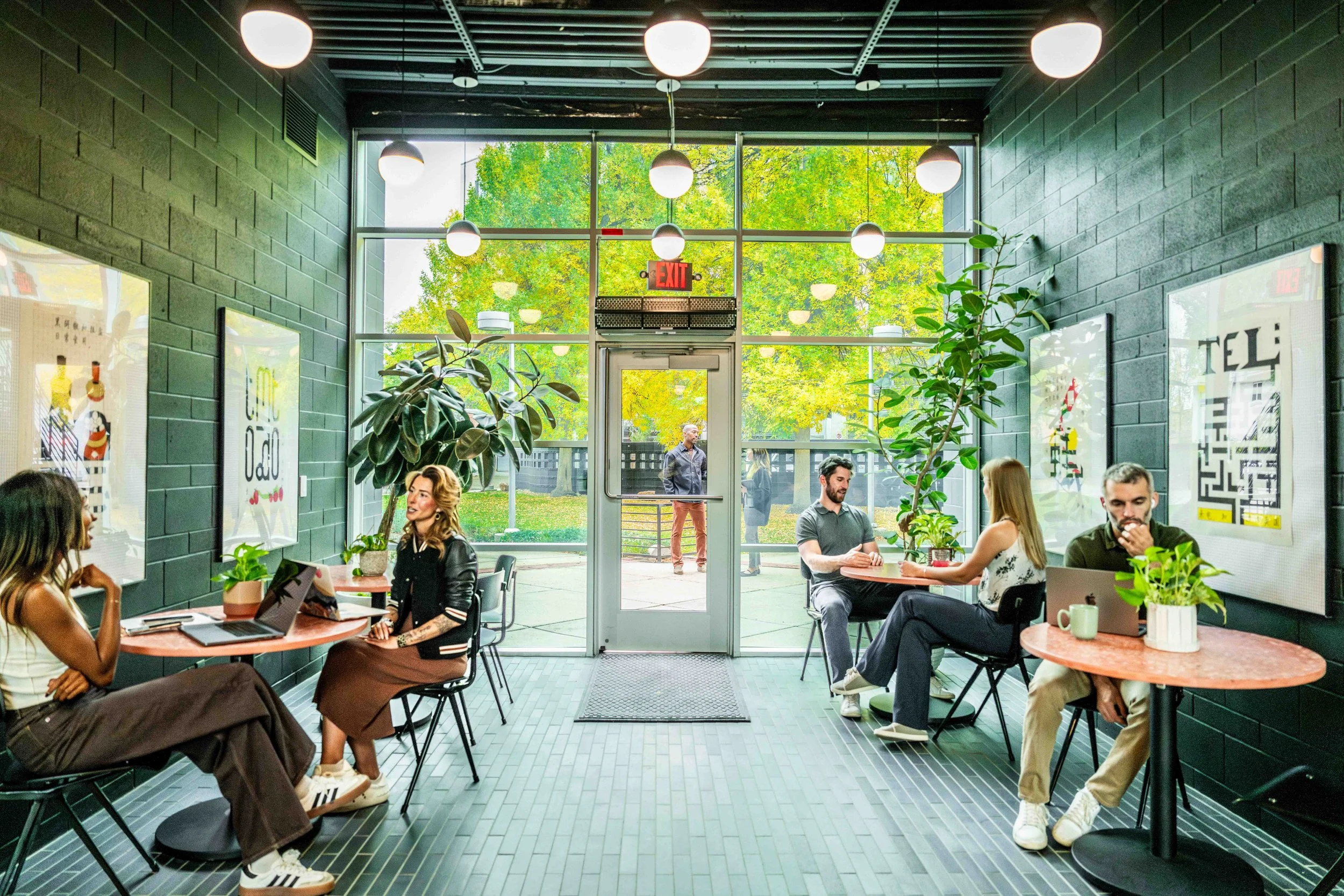 Compressed -01047.jpg