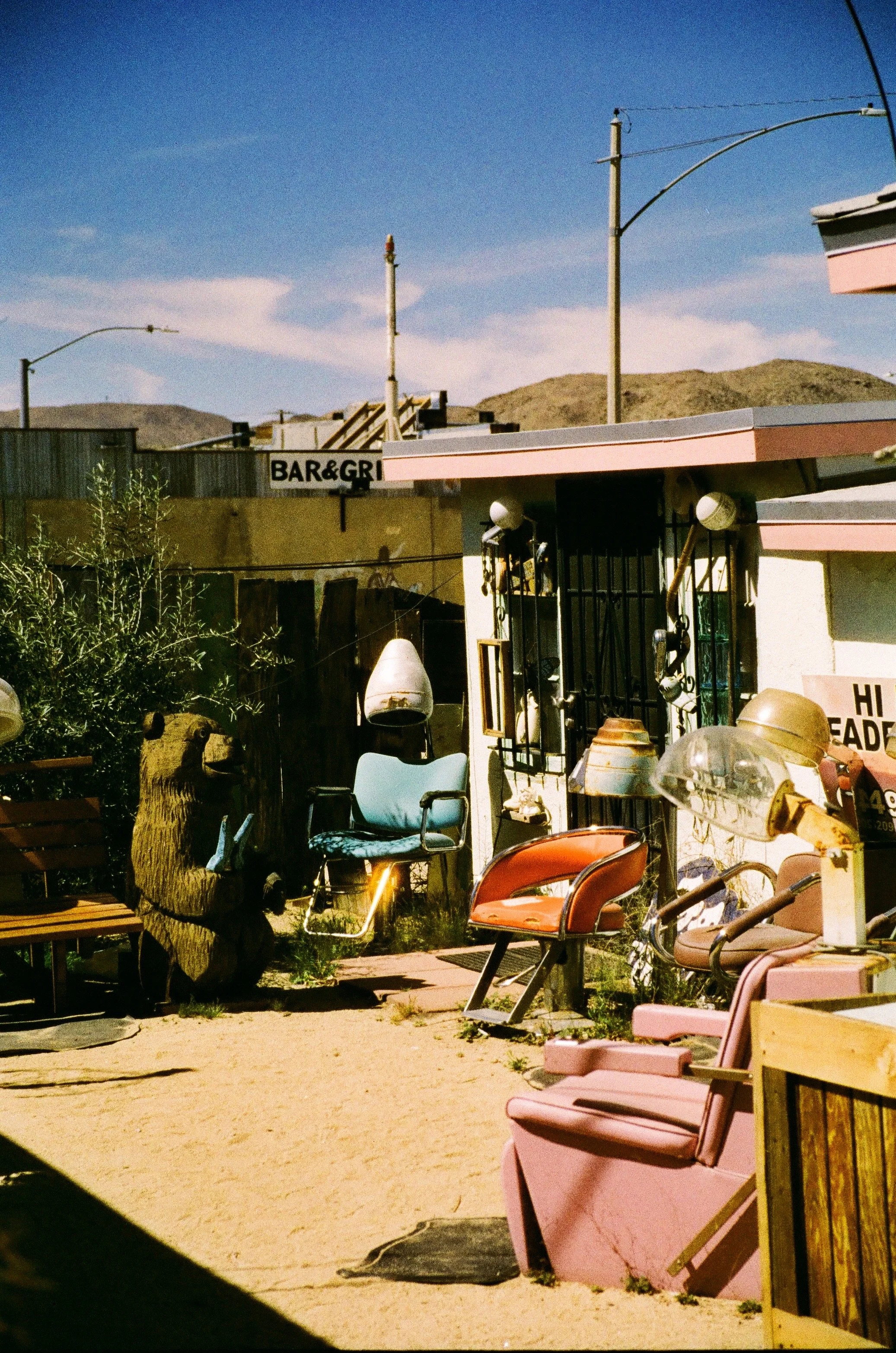 000085920019_SnapseedCopy 2.jpg