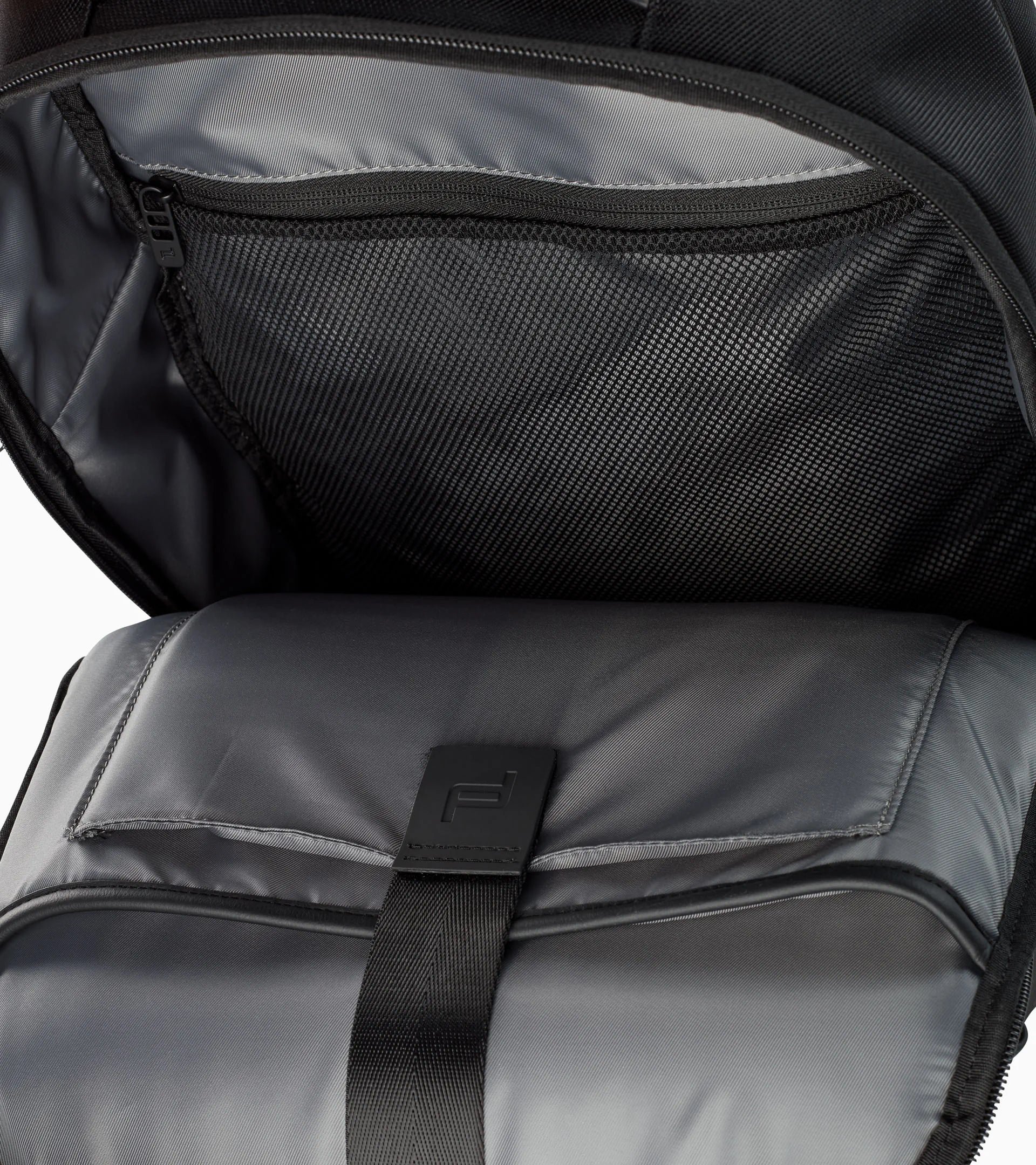 Porsche Design Voyager Nylon Backpack L in Black (OVY01626.001), view 3