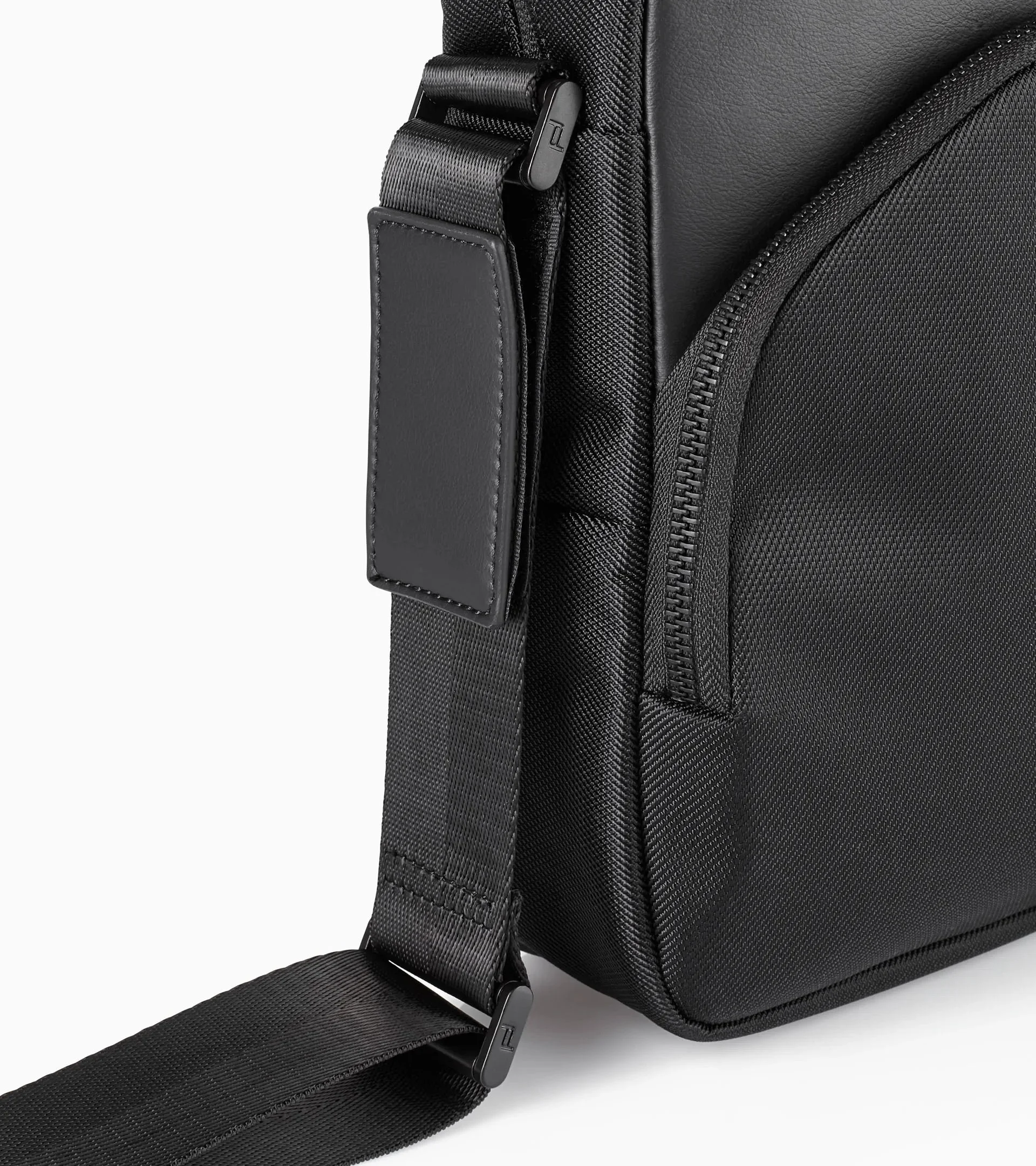 Porsche Design Voyager Nylon Briefcase S in Black (OVY01552.001), view 5