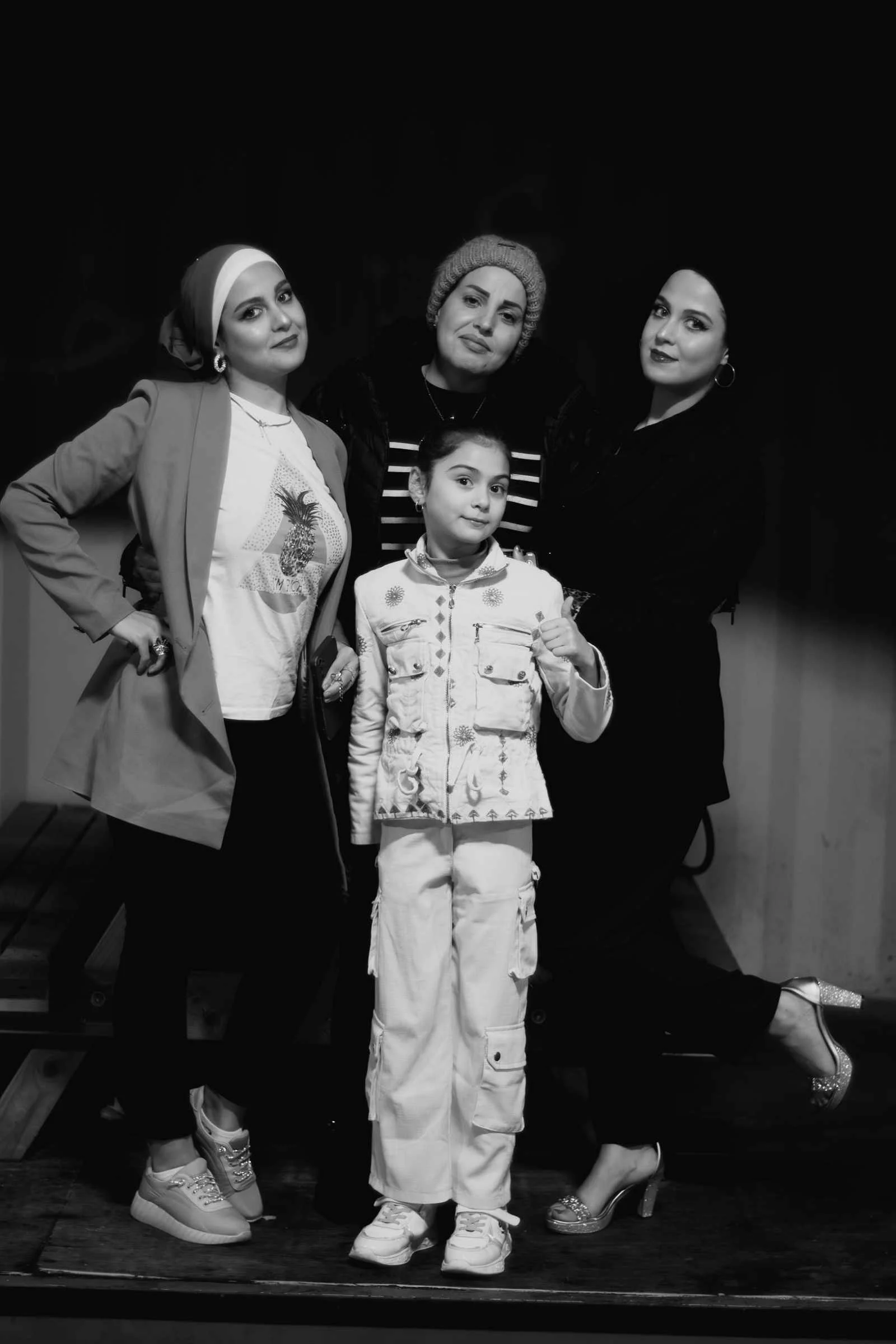 mother, neighbour, daughter, sister