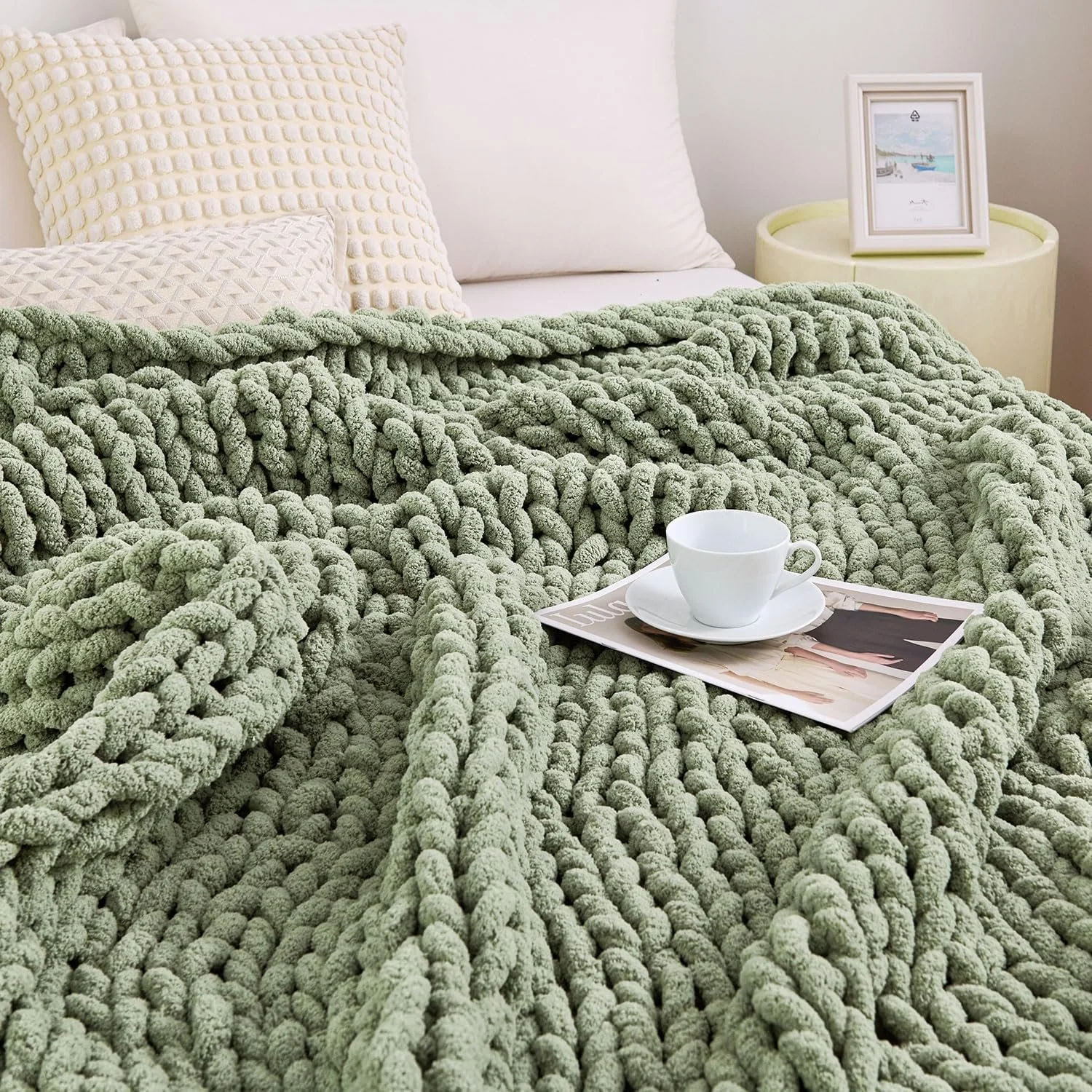 Chunky Knit Throw