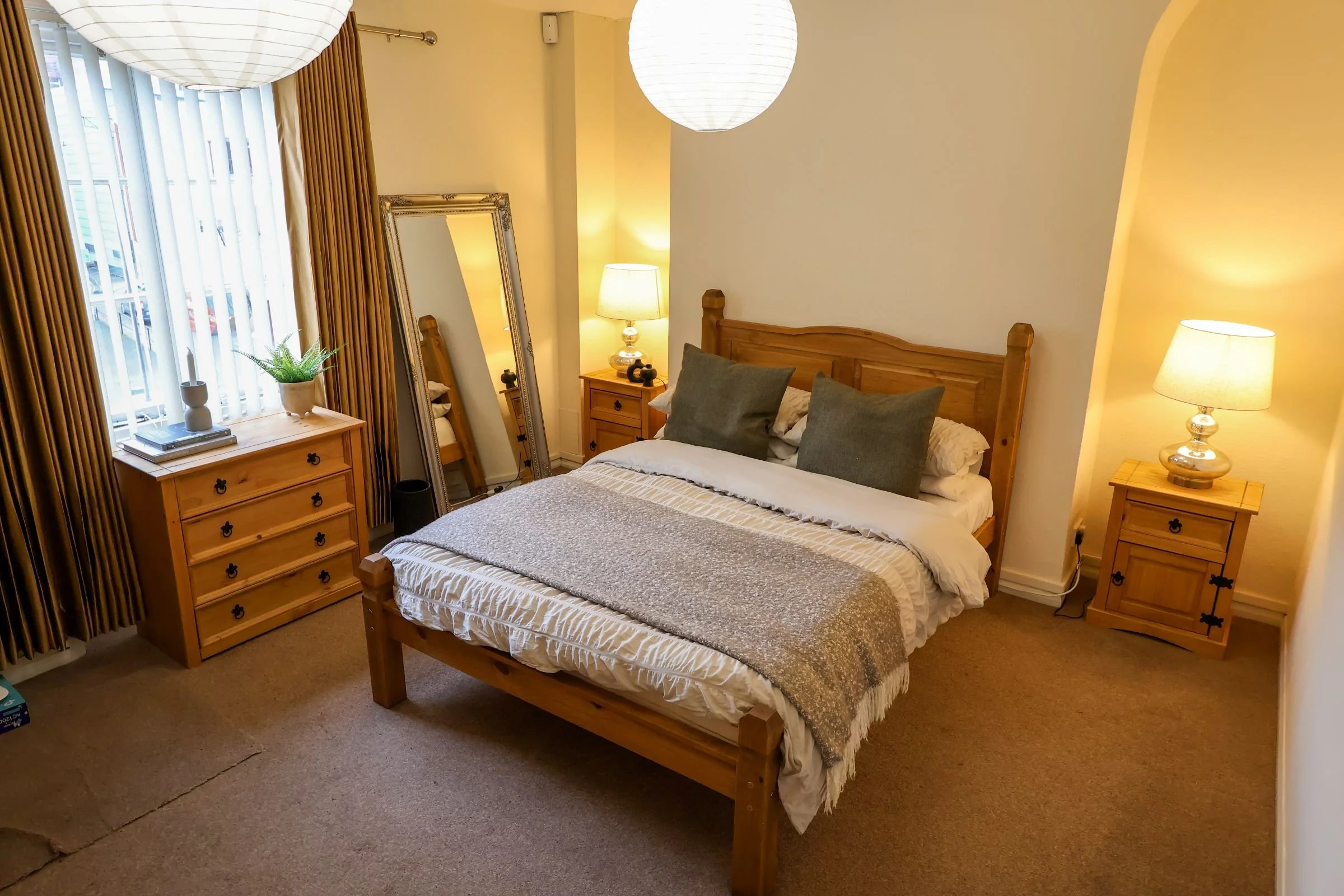 Room 4, 4 Albion Place Bedroom