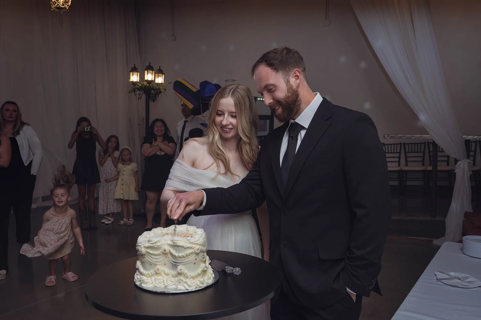 Copper Moon Wedding Reception in Lansing, Michigan | Elopement Celebration Ideas