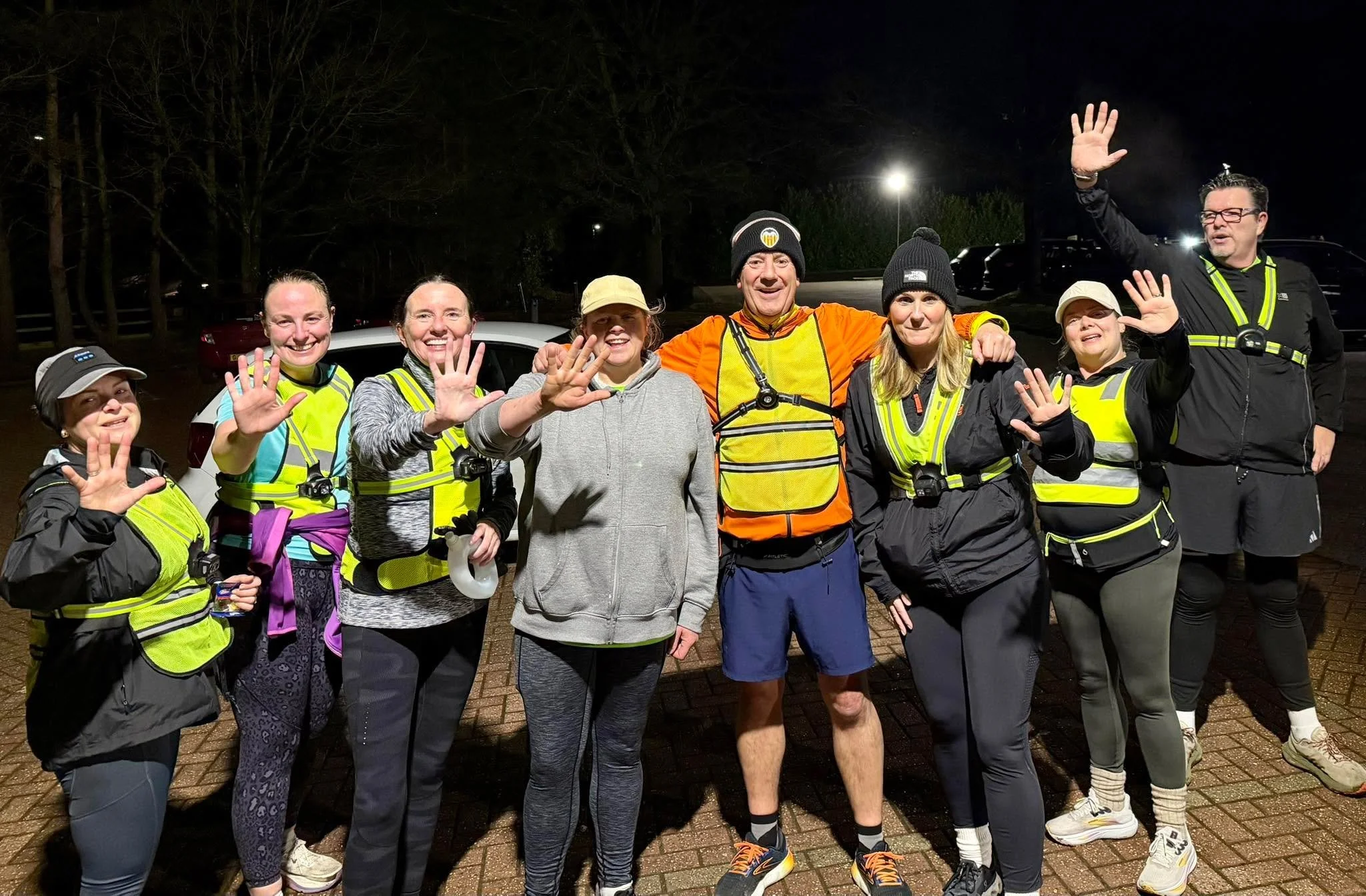 Our club members and Beginners finishing off week 5 of our current 0-5k Beginners course, finally managed to enjoy some dry runs this week 🏃&zwj;♂️🏃🏽&zwj;♀️ Fingers crossed the weekend stays dry 🤞💚
