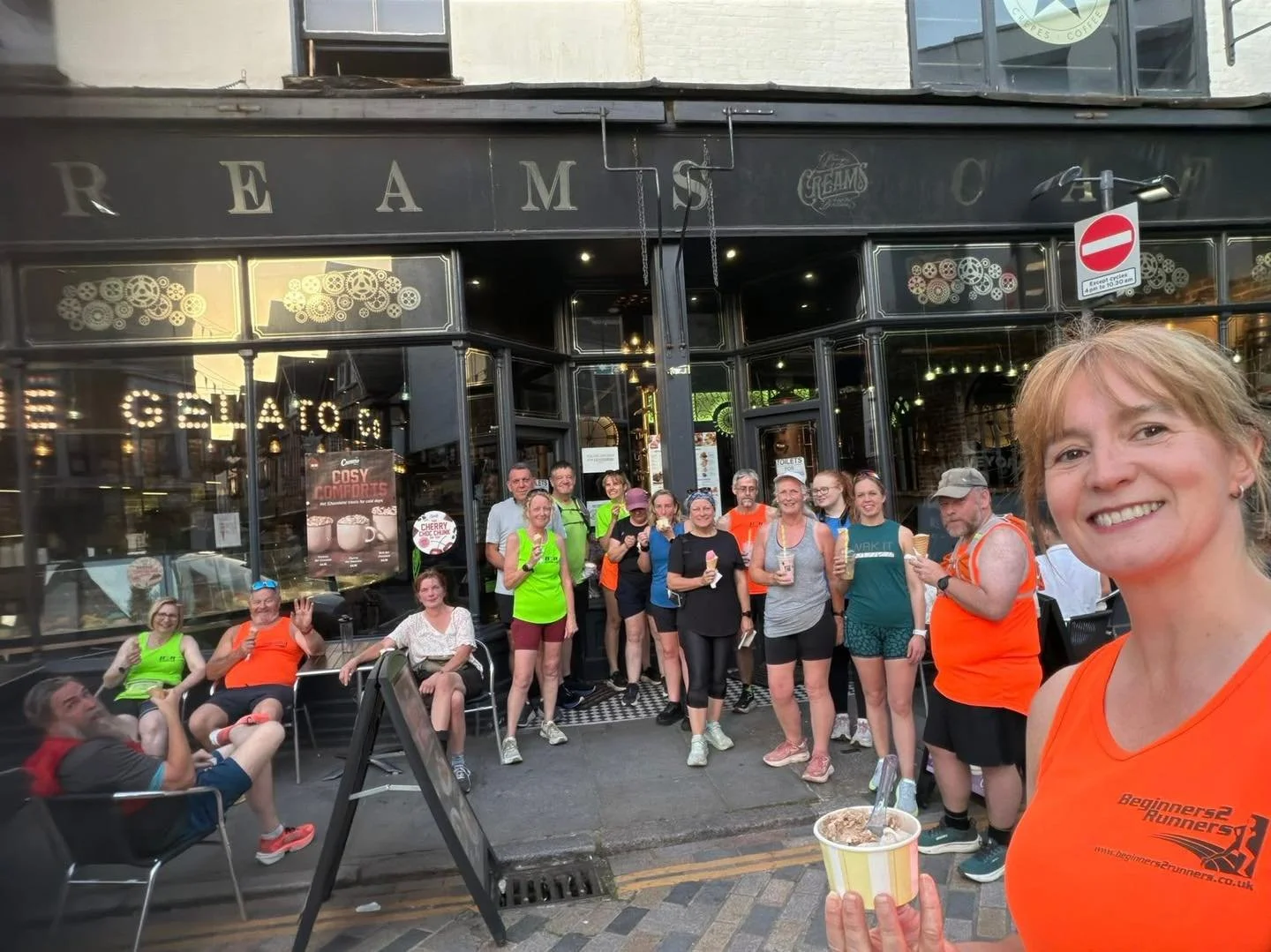 ☀️🍦 SCORCHIO mode: ACTIVATED 🍦☀️

When the forecast says &ldquo;too hot to run&rdquo;&hellip;
B2R says: &ldquo;fine&hellip; we&rsquo;ll run TO the ice cream instead!&rdquo; 😎🏃&zwj;♀️🏃&zwj;♂️

This week&rsquo;s sessions featured:
🍦 Mid-run ice l
