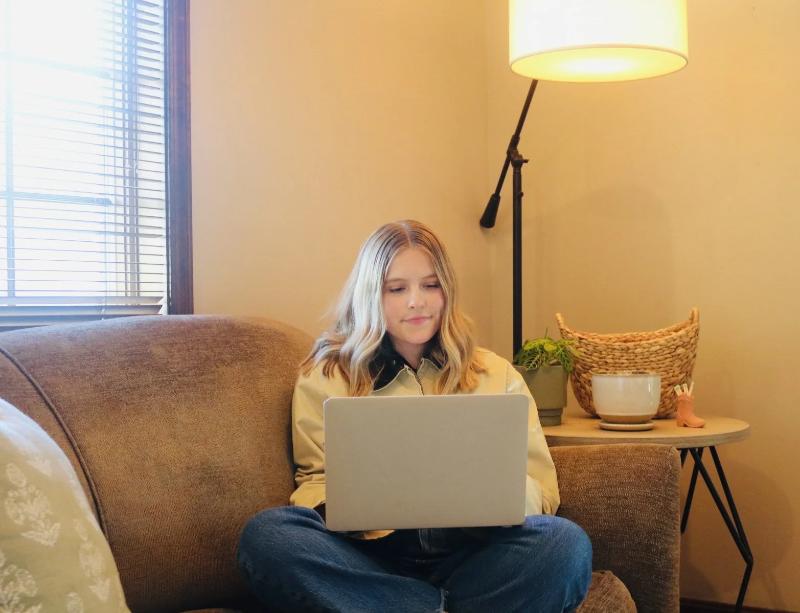 When Community Becomes an Idol