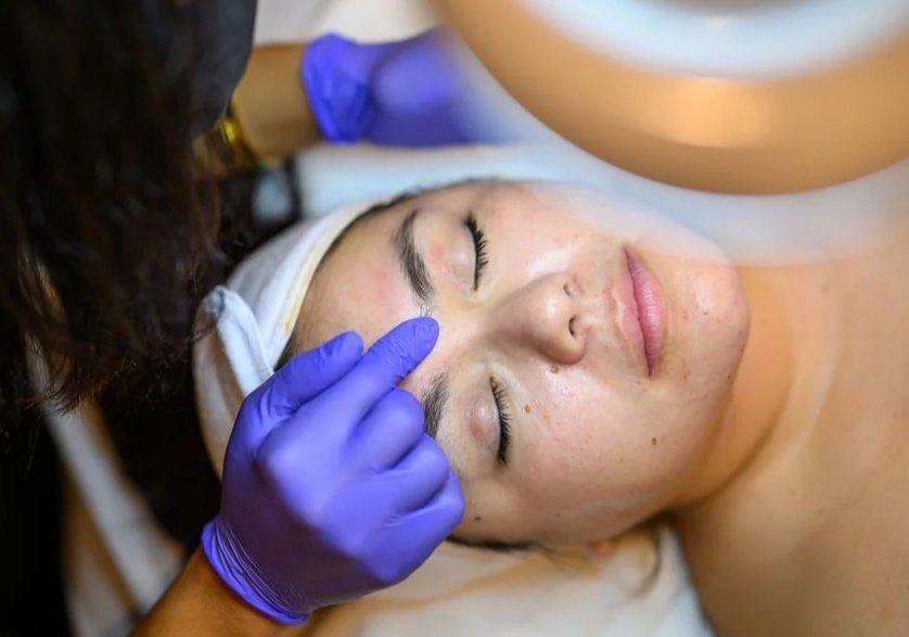 Woman facial in san Diego