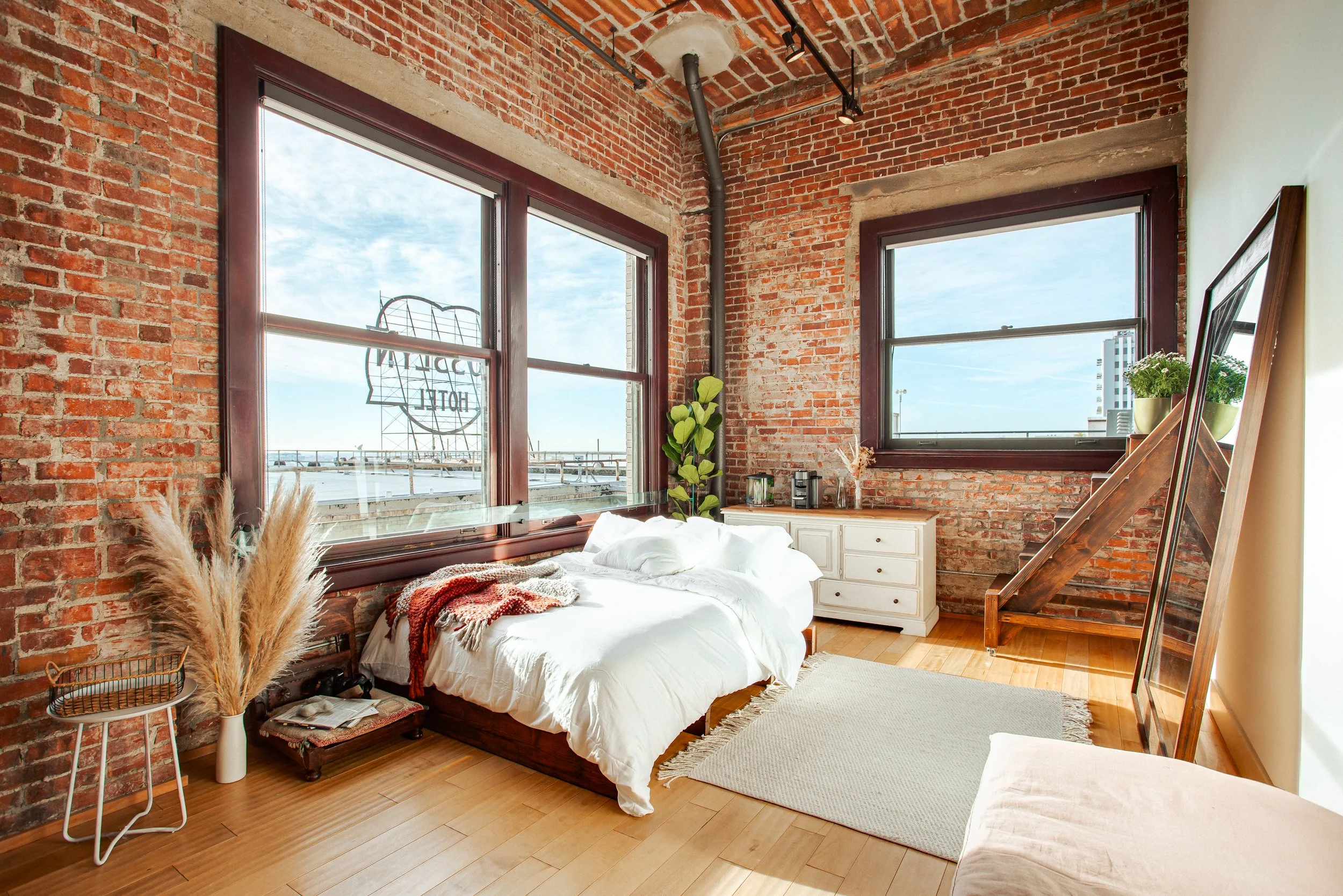 Fay-Rowan Penthouse_KK-7.jpg