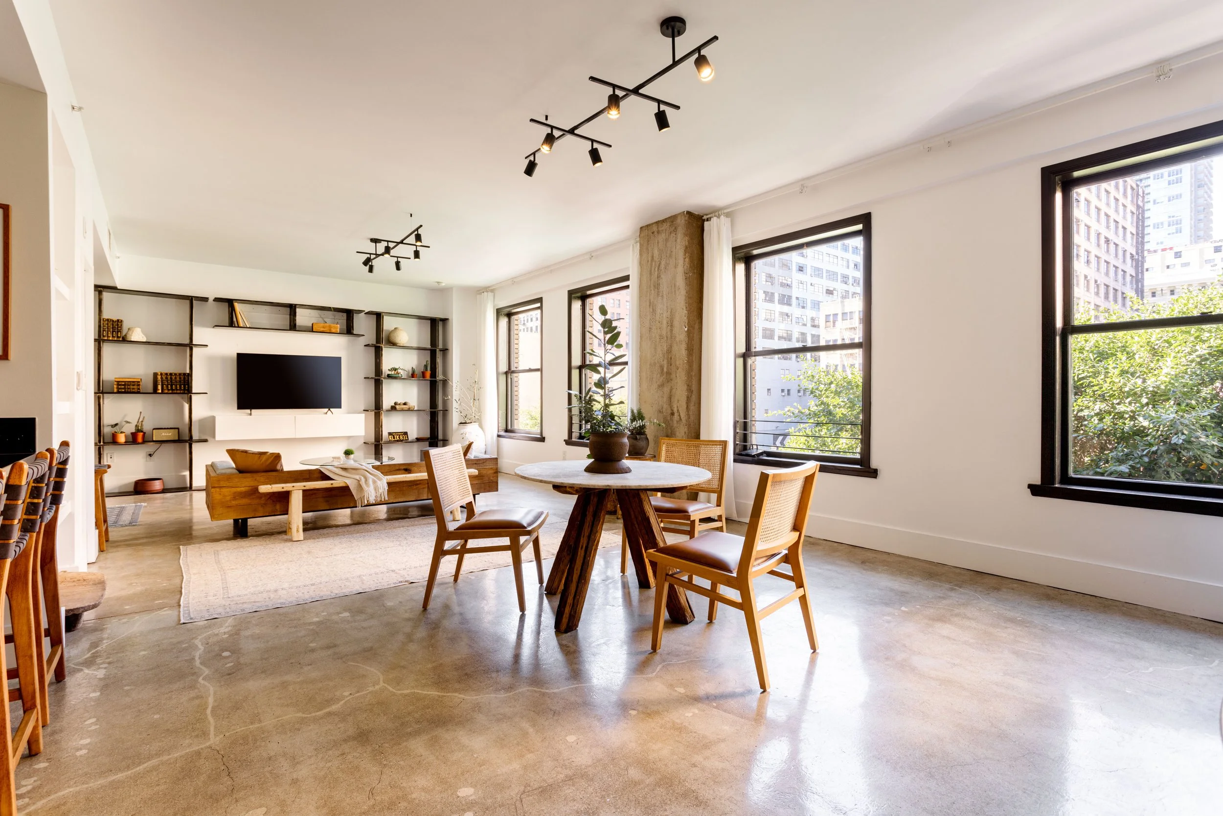 Klik-Spring Street_KK01 2.jpg