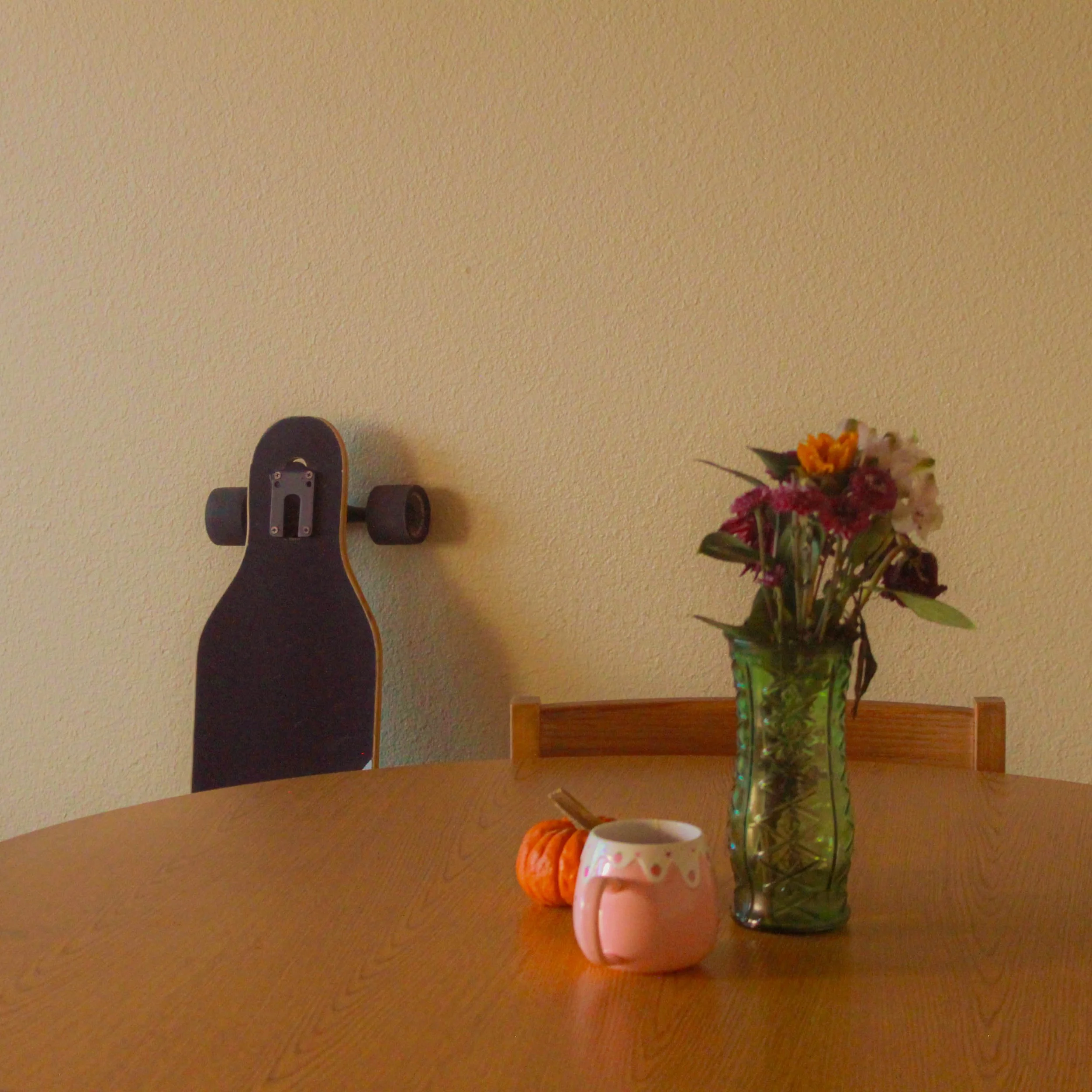 Nouran Badawy | CD Booklet Page 11: Morning Tea | 2026 | Canon T7i