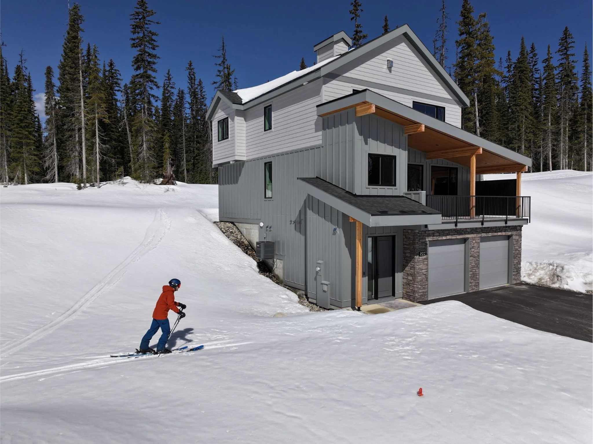 Ski in Ski Out Big White: Buying a Home vs Booking Accommodations