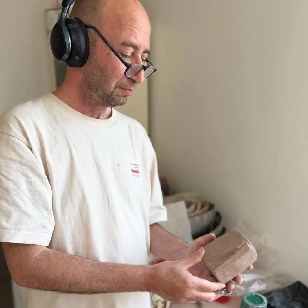 Adi Ben-Hur crafting a mug