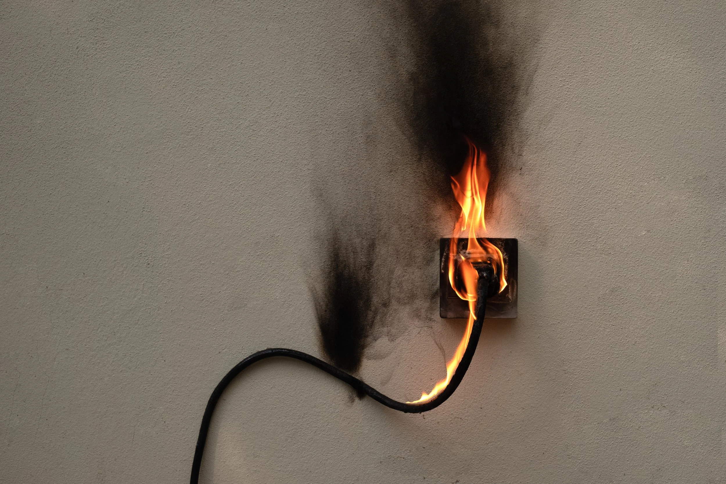 Electrical outlet on fire - Whiley Electrical - Bendigo Electrician - Home - Emergencies