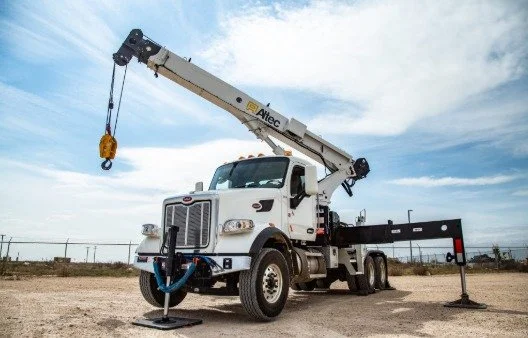 fls-02-boom-truck-v2.jpg
