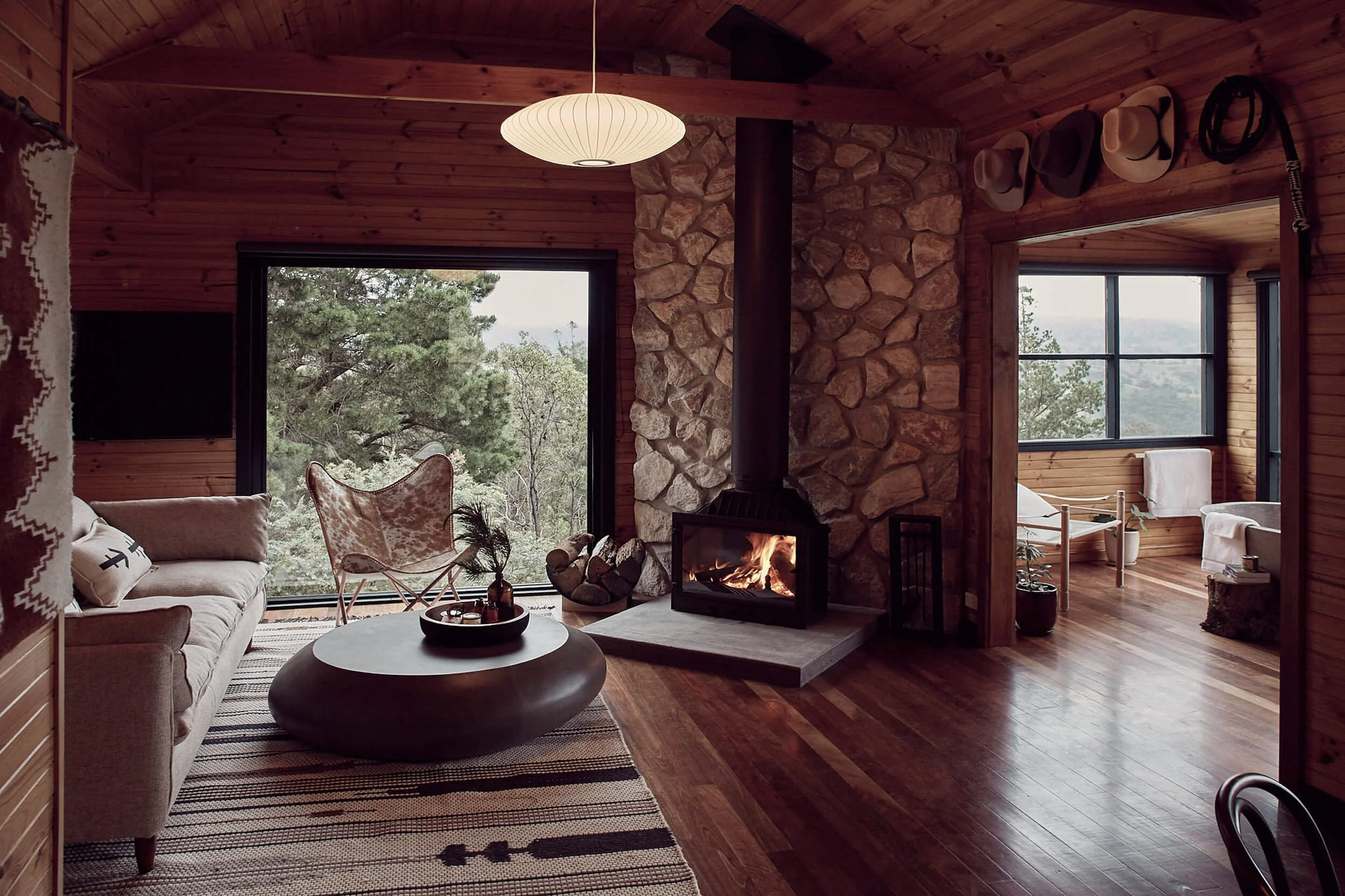 Mt-Kanimbla-Retreats-woodlands-final-livingroom---web.jpg