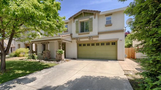 Rocklin Beauty – No HOA – 4 Bedrooms 2.5 Baths: $678,500