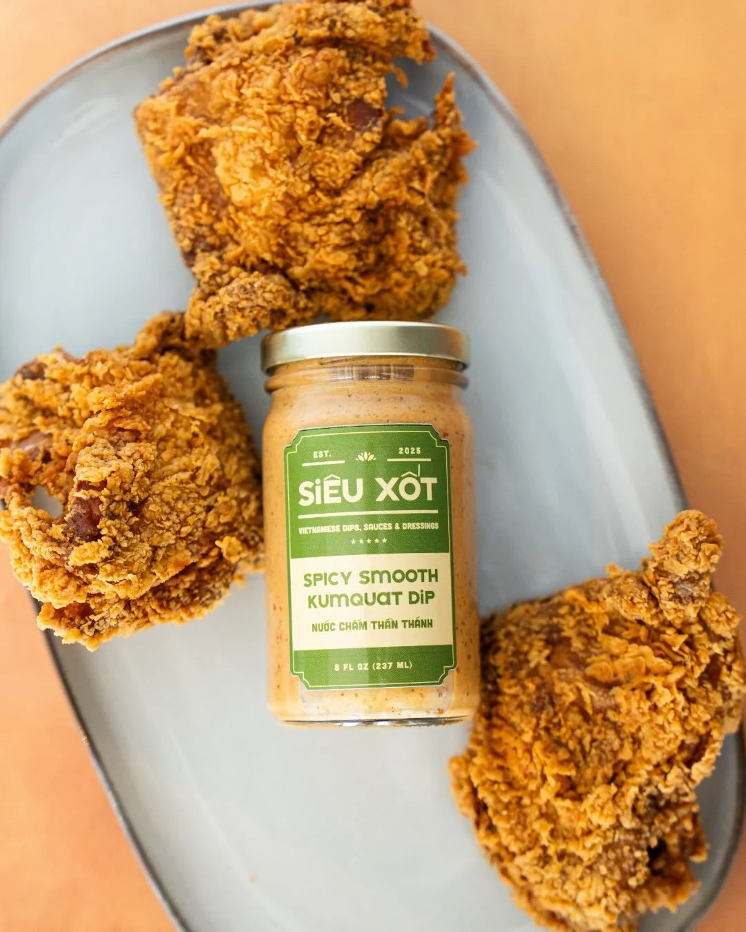 Spicy Smooth Kumquat Dip &ndash; Creamy, tangy, sweet sauce with a spicy kick. Bring this sauce to
your next BBQ. 

Enjoy it with seafood or your protein of choice. This sauce pairs well with seafood, protein and even fruit! 

🔗Link in bio to check 