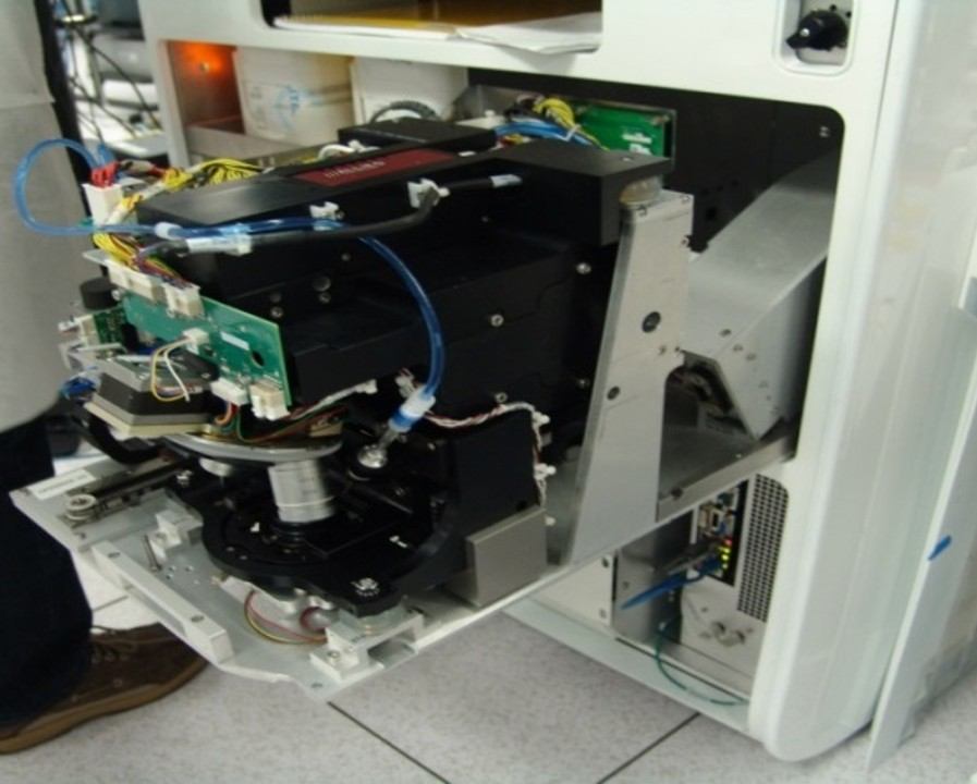 Close-up of the inside of a integrated digital microscope into the blood analyzer.