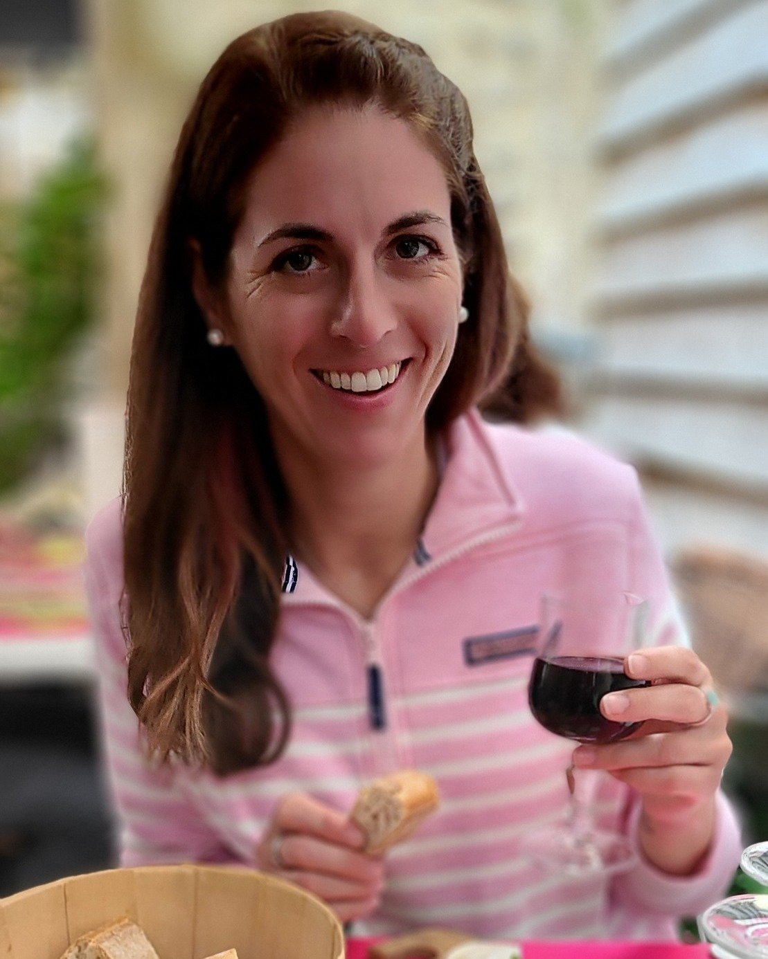 Be honest&hellip; how many times have you said:
&ldquo;I need to go to Europe&rdquo; while holding a glass of wine? 🍷✋

Because same.

There&rsquo;s just something about:
✨ sipping wine like you&rsquo;re in Tuscany
✨ wandering cobblestone streets at