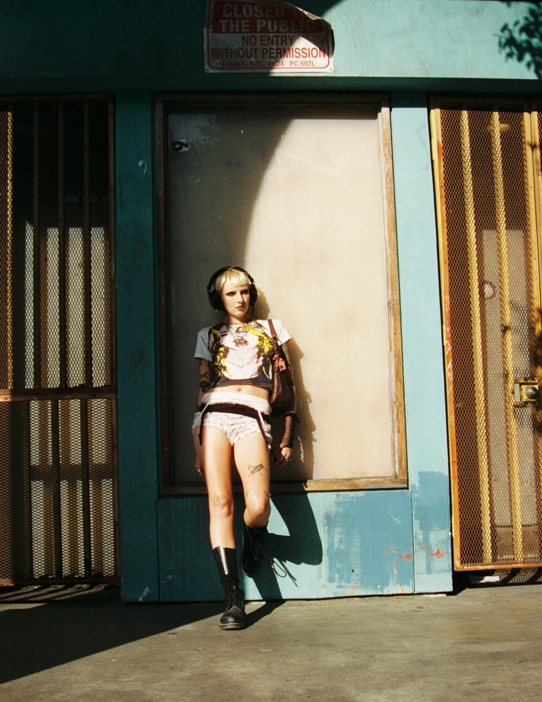 WELCH_look_01-12_film.jpg
