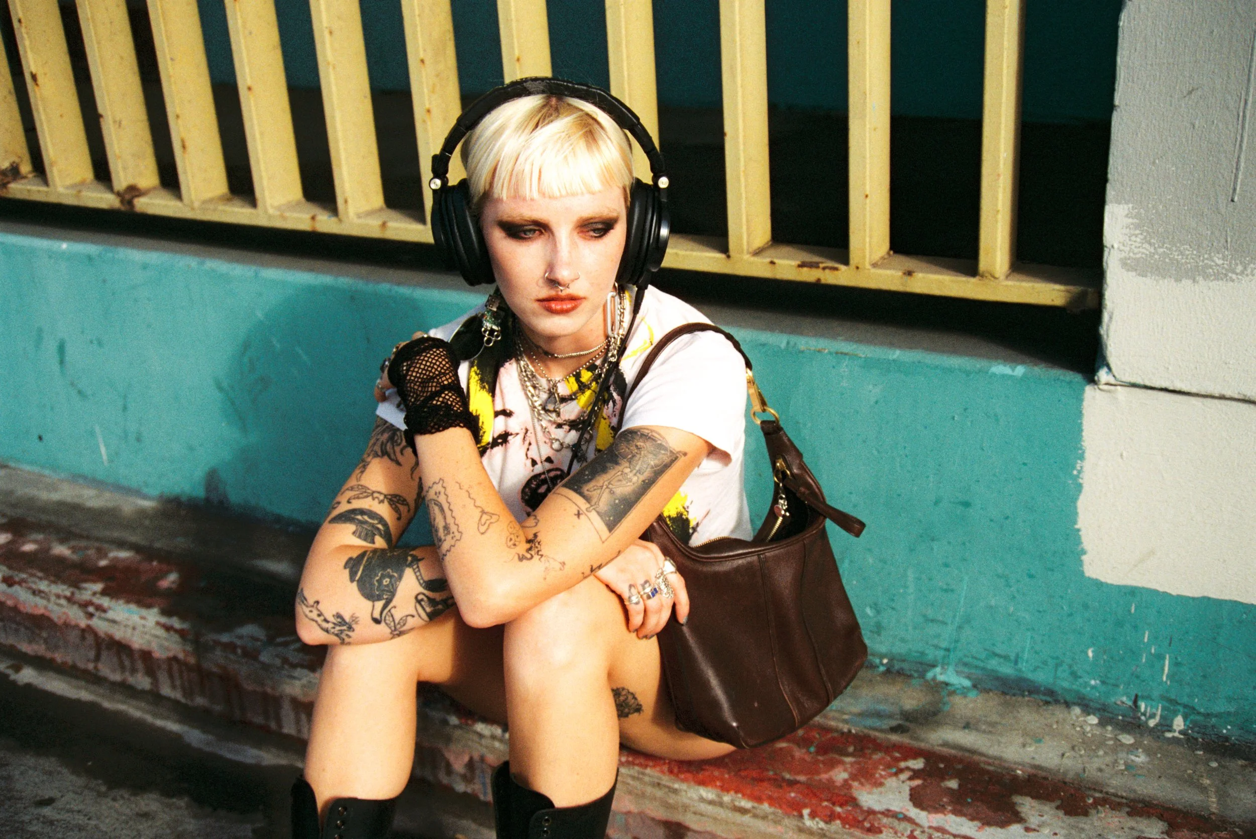 WELCH_look_01-8_film.jpg