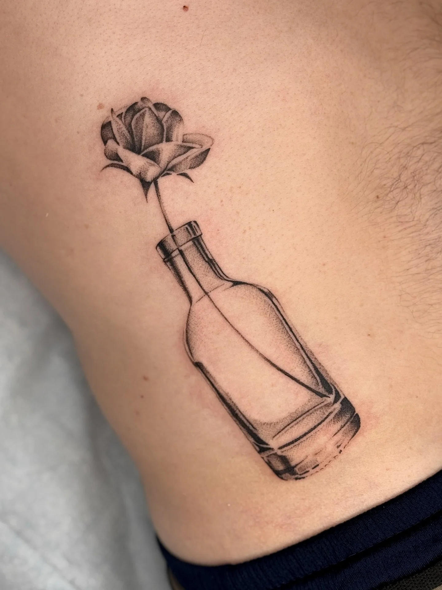 ✦ stippled flower in glass for aaron ✦