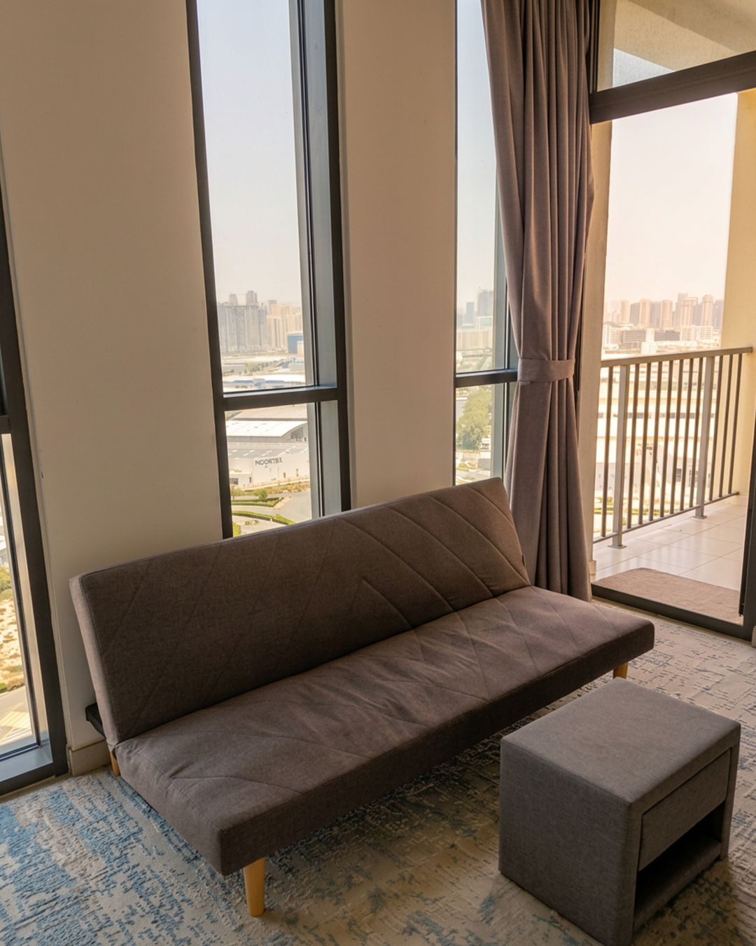 dubai-produccion-city-16th-floor-04.webp