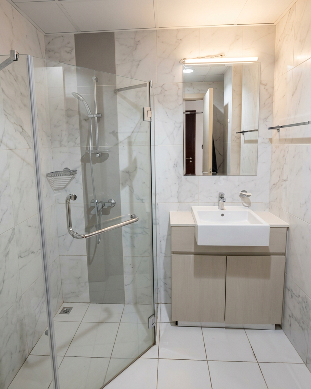 dubai-produccion-city-16th-floor-02.webp